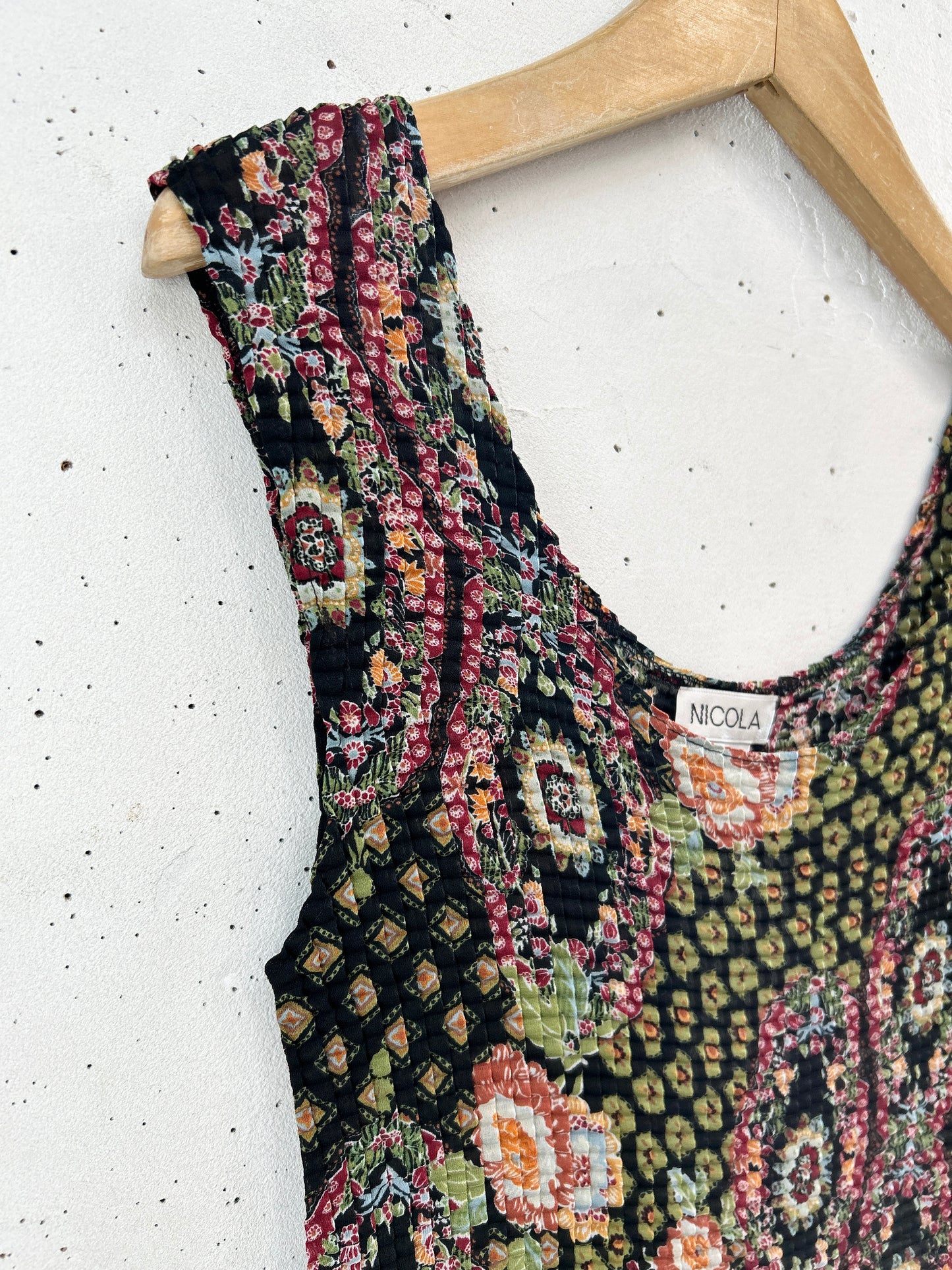 Vintage Pleats Tops [G33061]