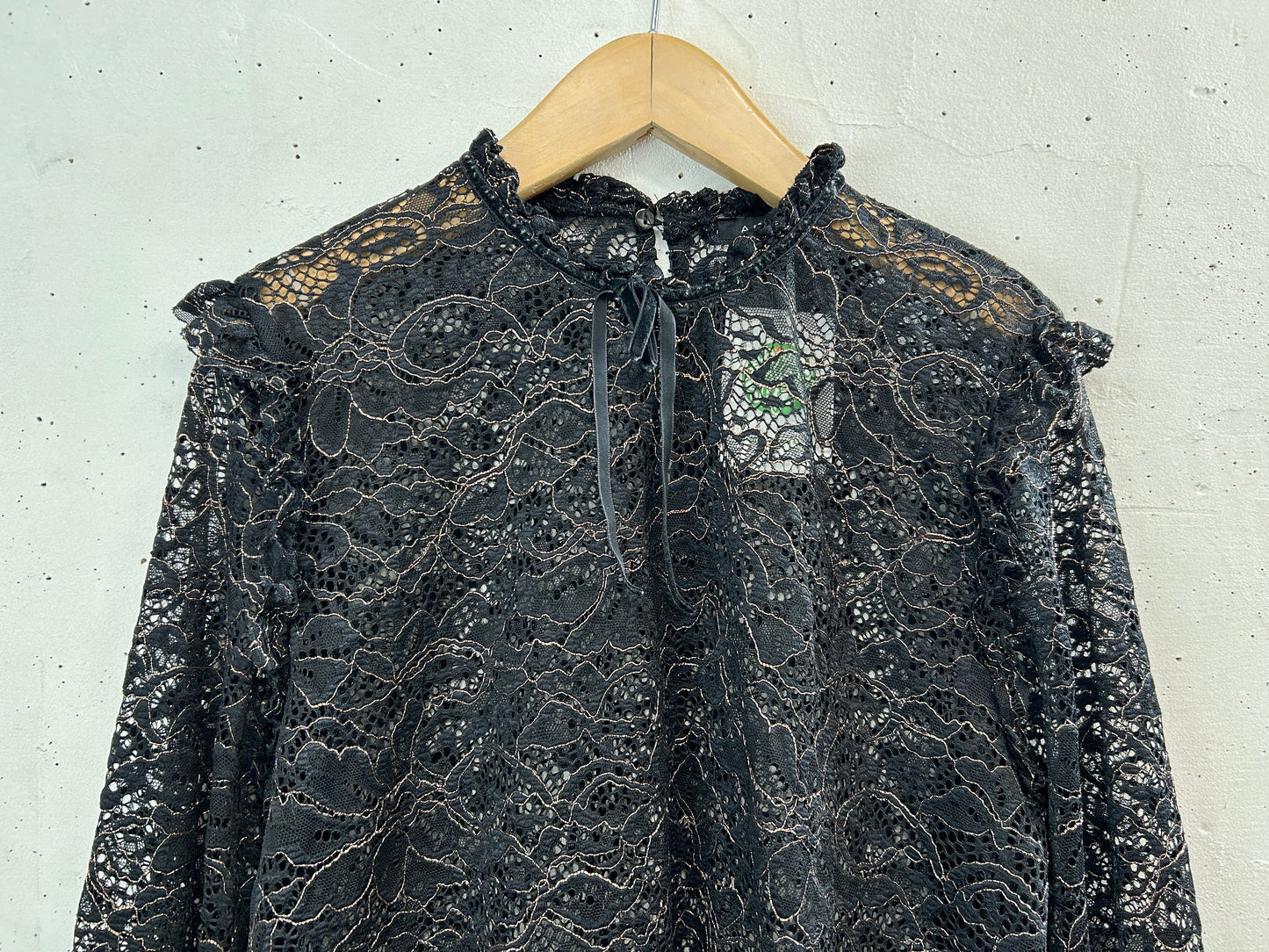 Vintage Black Lace Blouse [E32476]