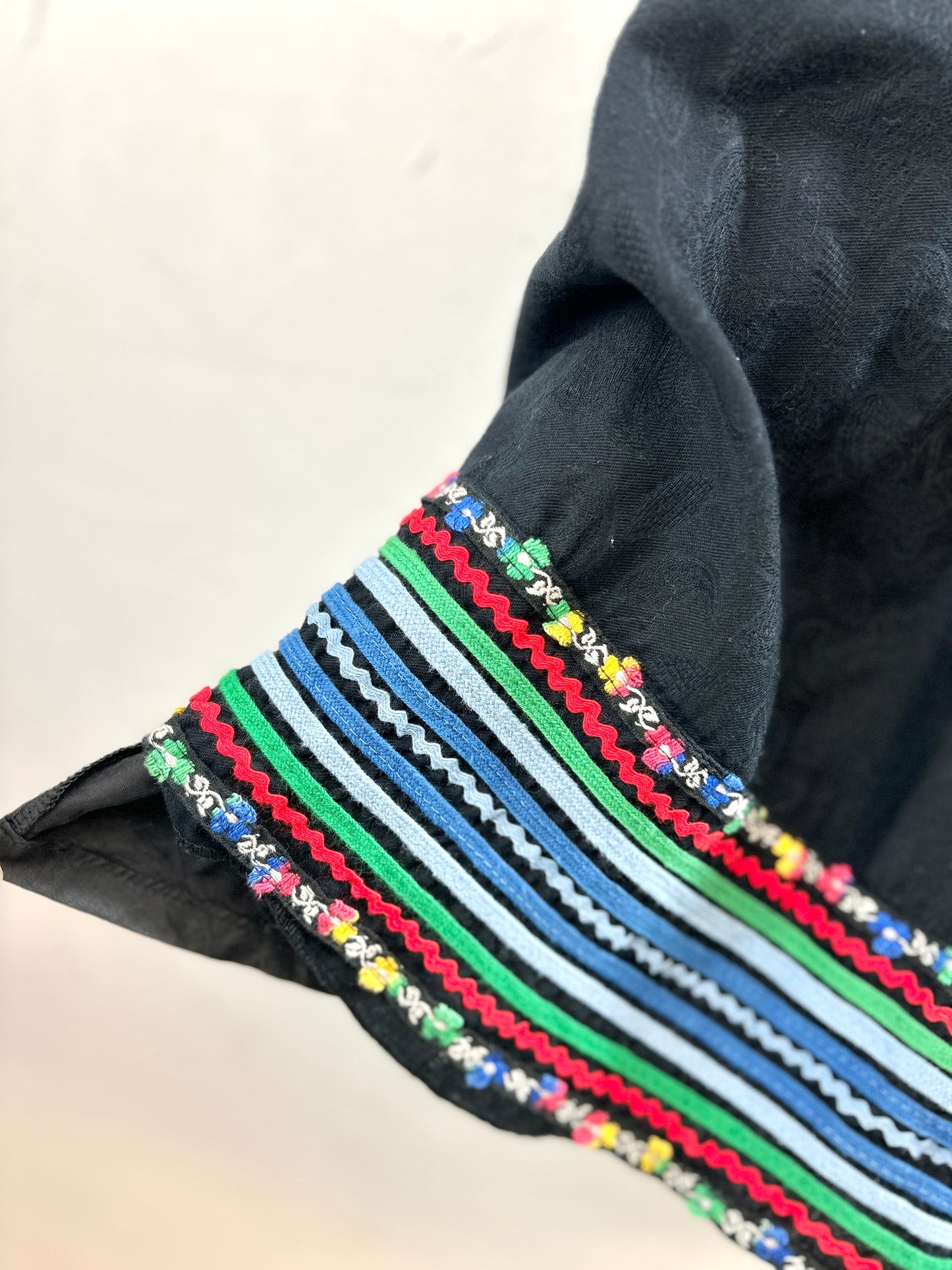 Vintage Tyrol Skirt [J30591]