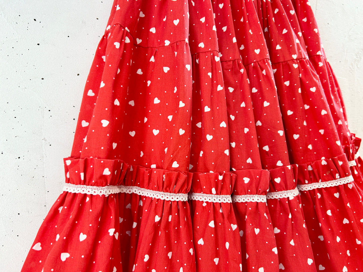 Vintage Tiered Skirt Heart [H30771]