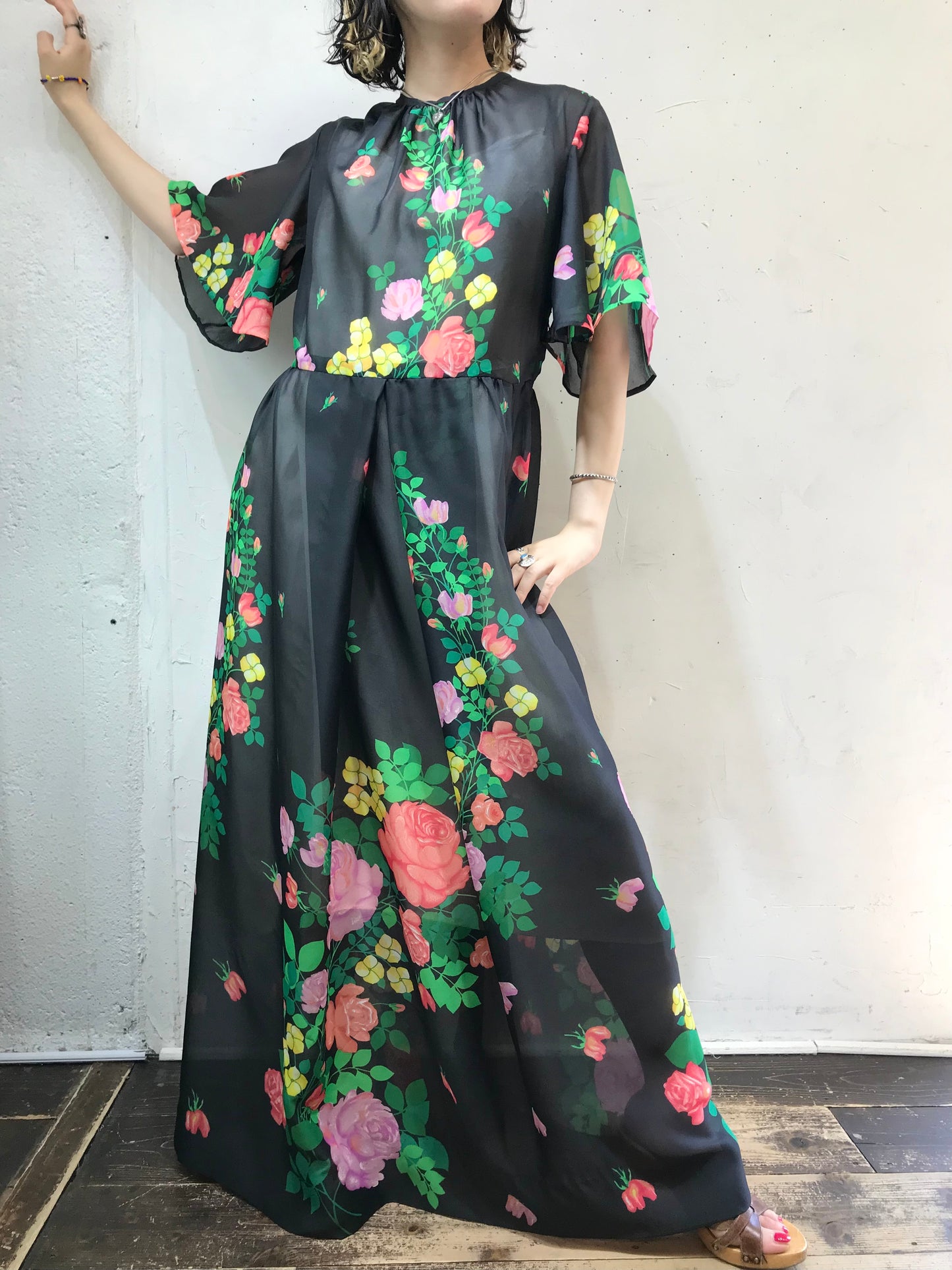 ’70s Vintage Flower Dress [G24583]