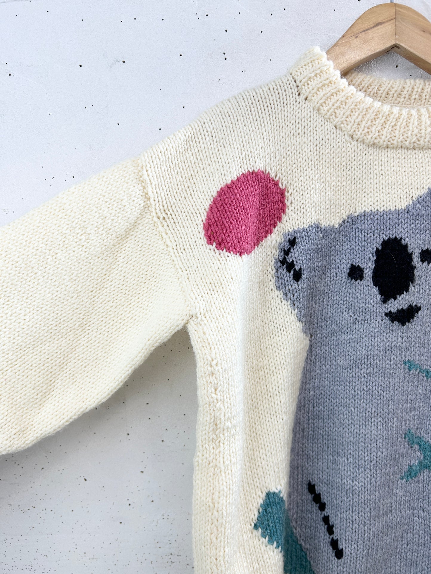 Vintage Hand Knit Sweater [A31279]