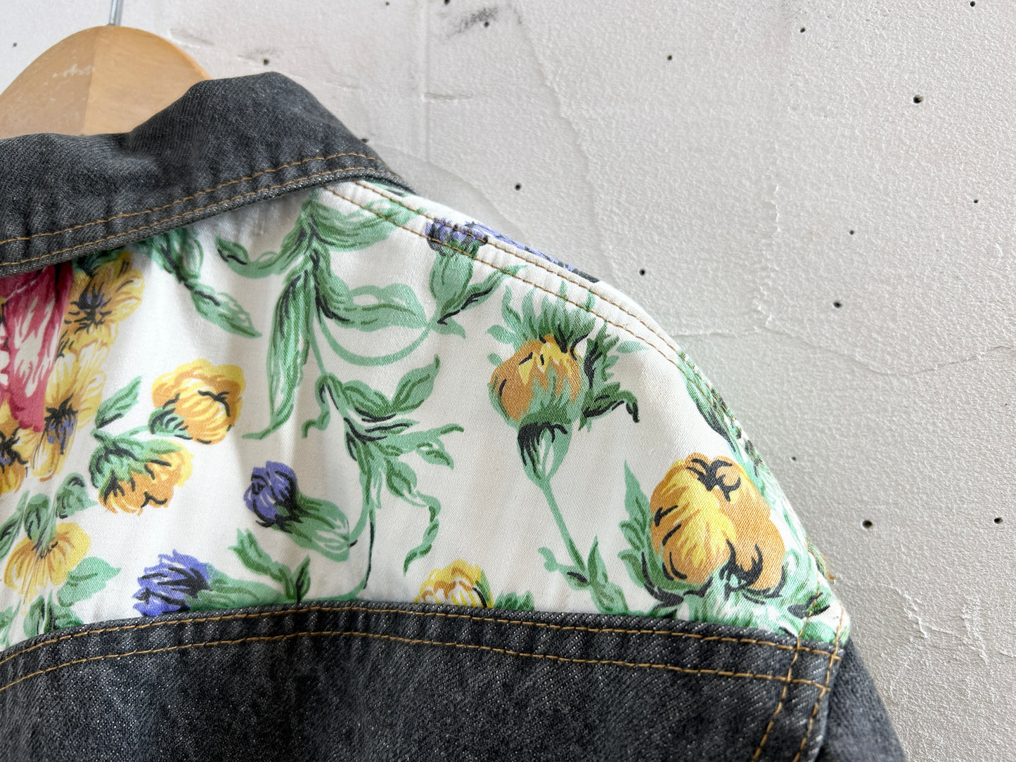 Vintage Denim Jacket [J30551]