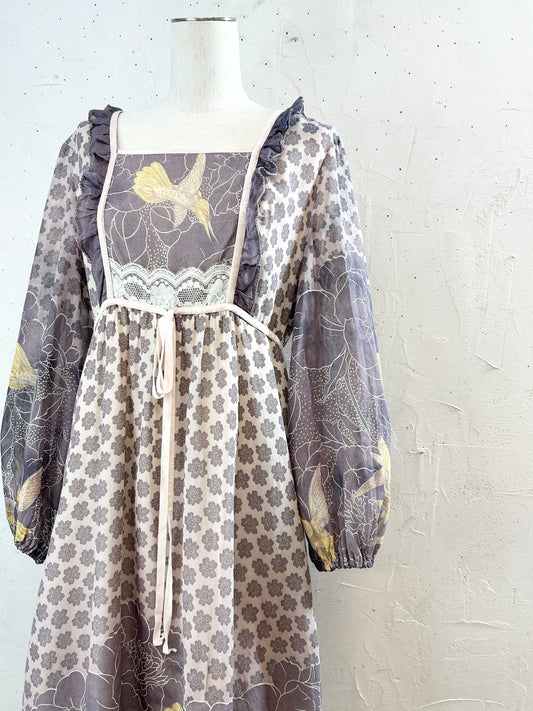 '70s Vintage Dress [J30641]