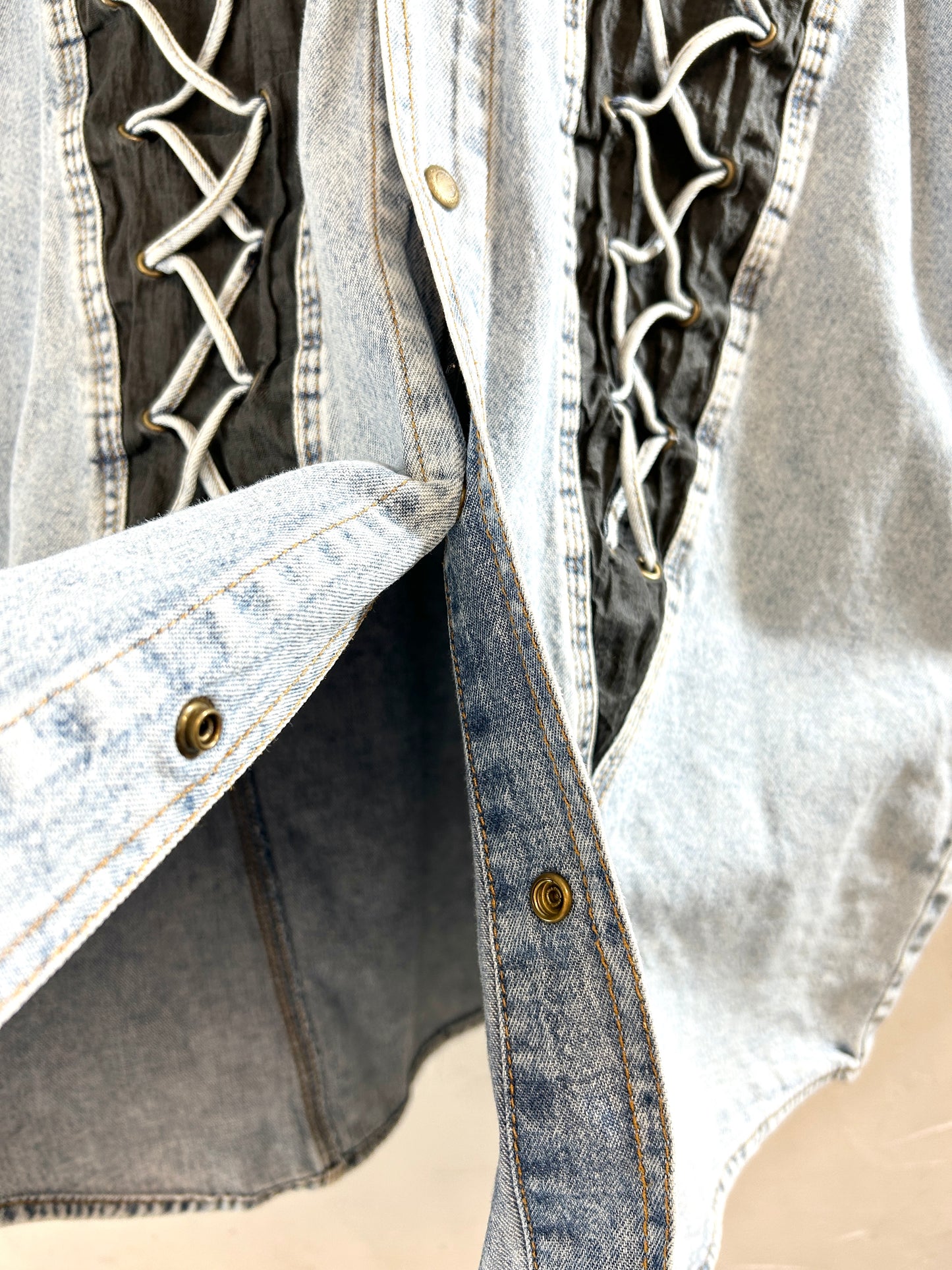 Vintage Denim Shirt [I30994]