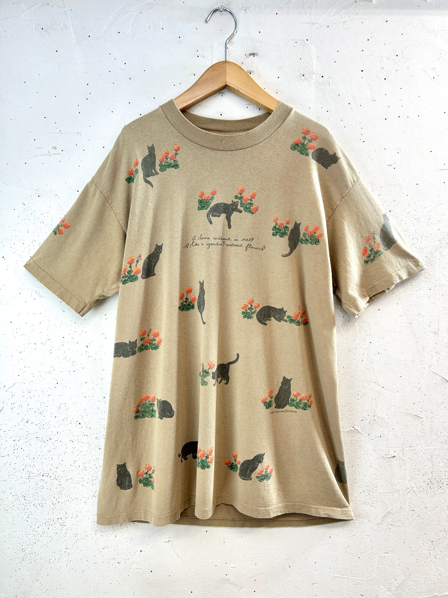 ’90s Vintage Full Print T-Shirt 〜rel.e.vant products〜 MADE IN USA [F32853]