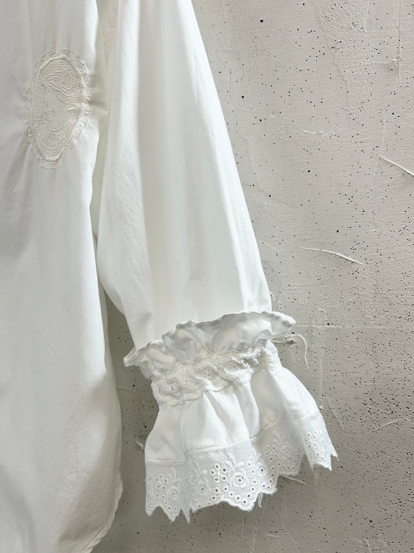 Vintage White Blouse [H33458]