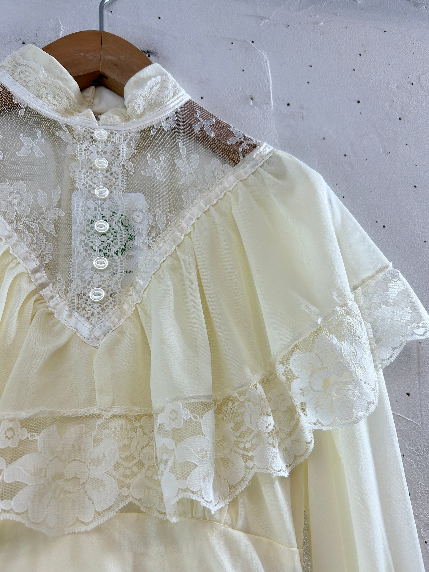 Vintage White Lace Dress [K30816]