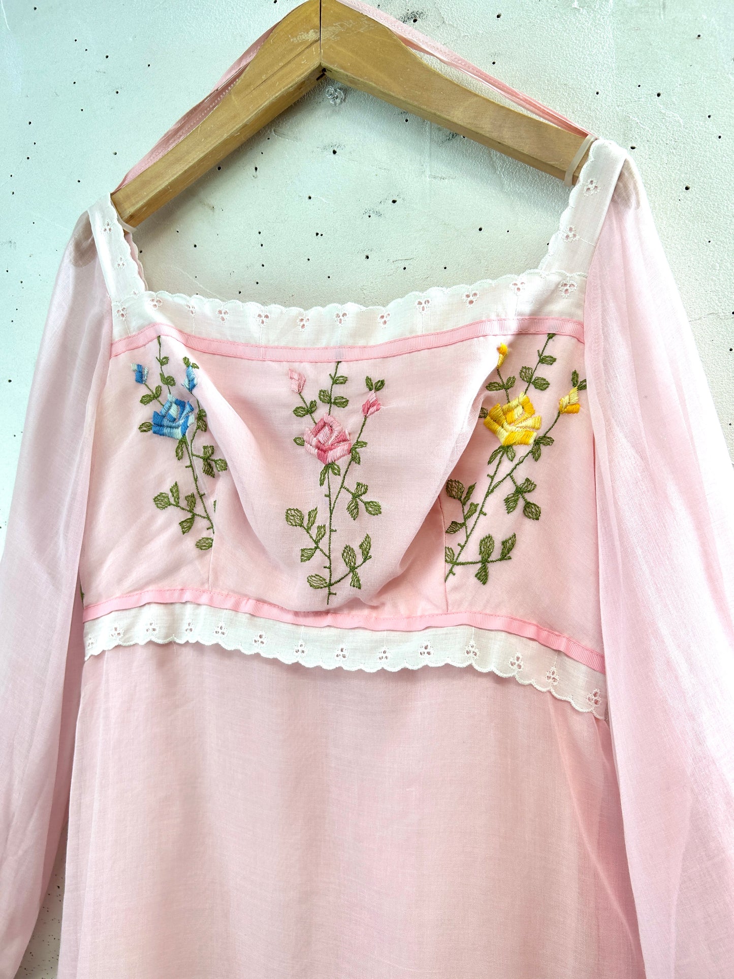 '70s Vintage Dress [E32546]