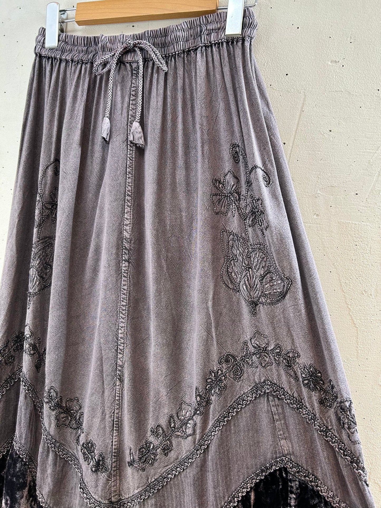 Vintage Viscose Skirt [G30659]
