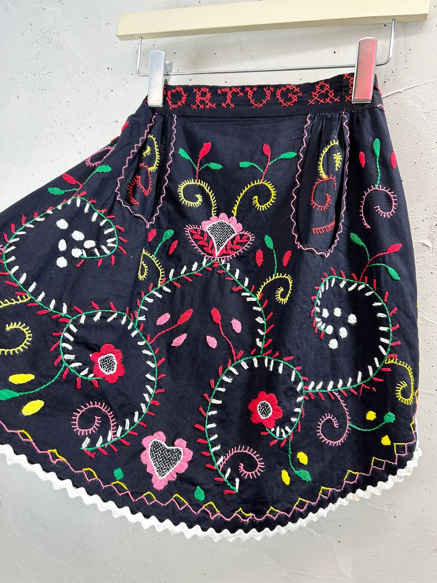 Vintage Apron [G32940]