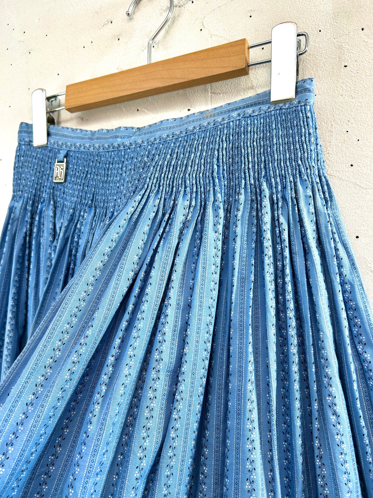 Vintage Tyrol Skirt [L30993]