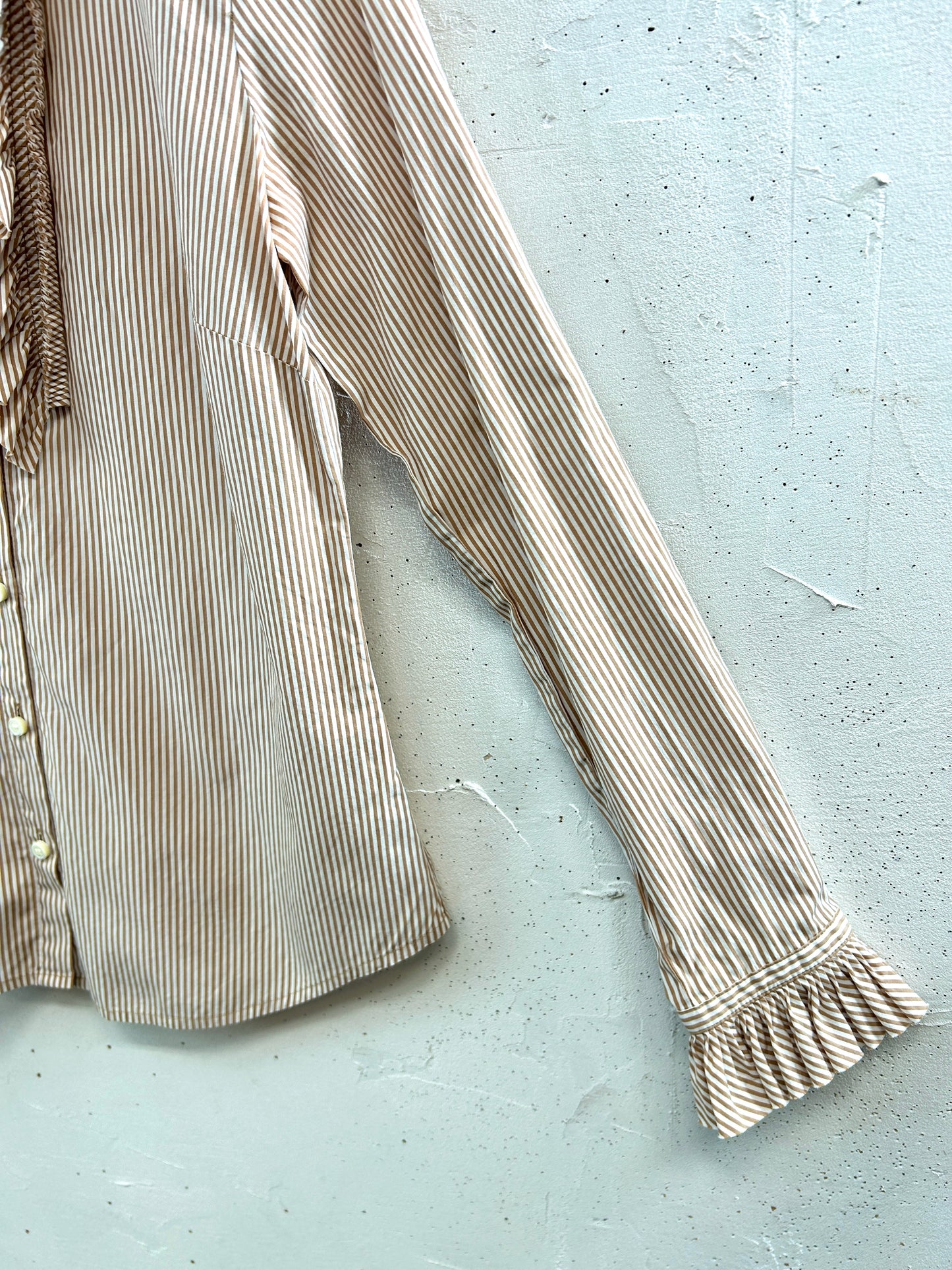 Vintage Frills Shirt [B31699]