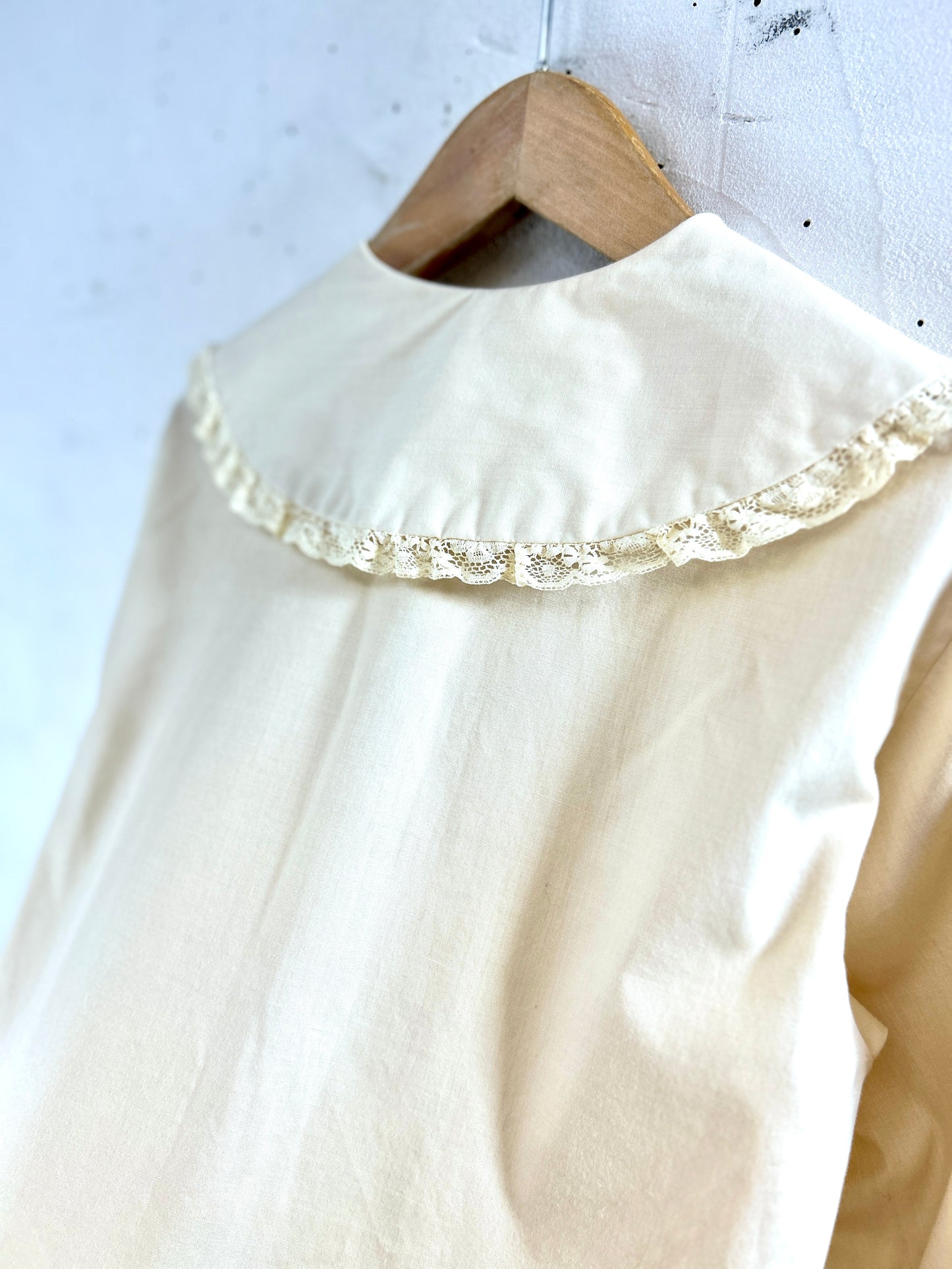 Vintage White Blouse [H30895]