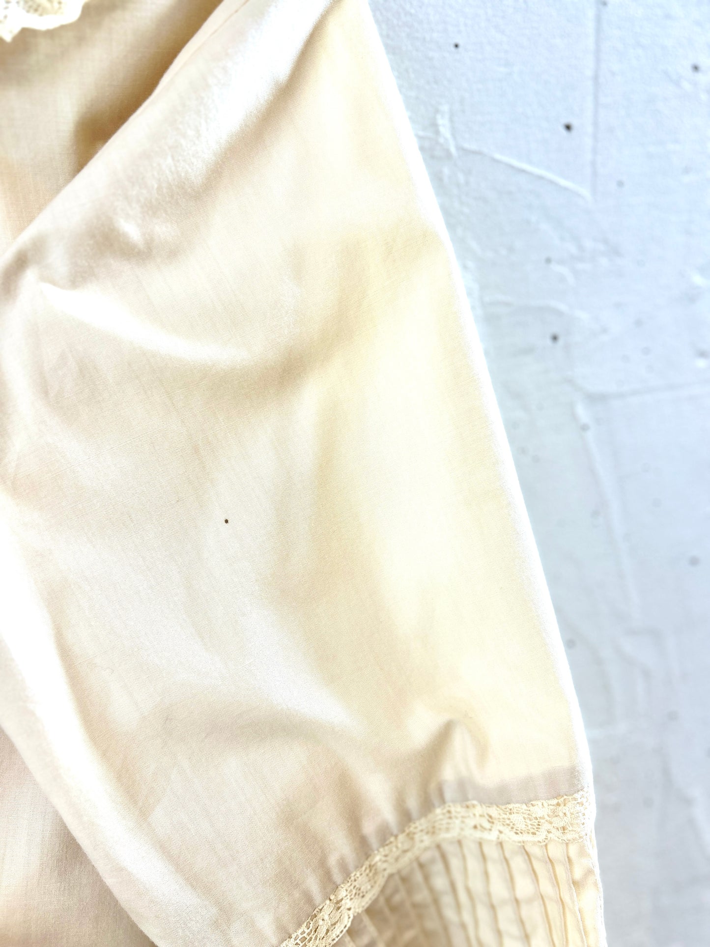Vintage White Blouse [H30895]
