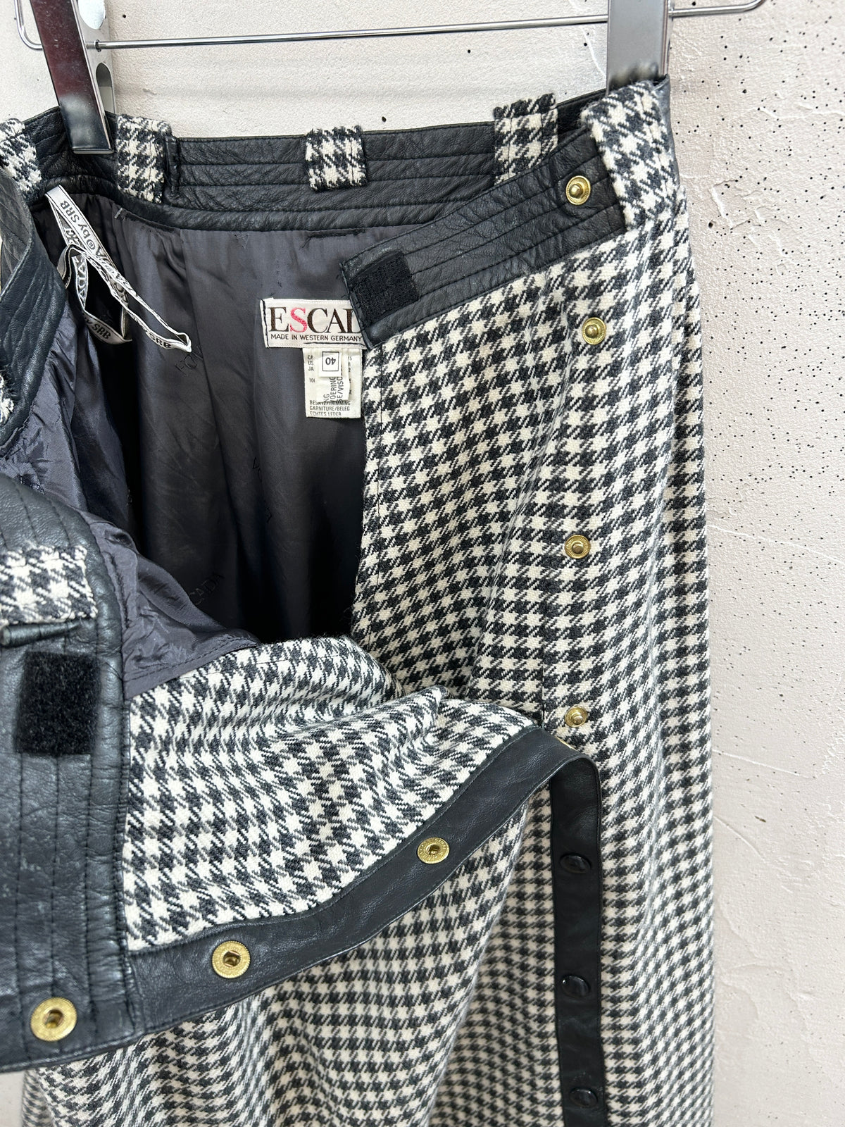 Vintage Plaid Skirt 〜ESCADA〜 [J34051]