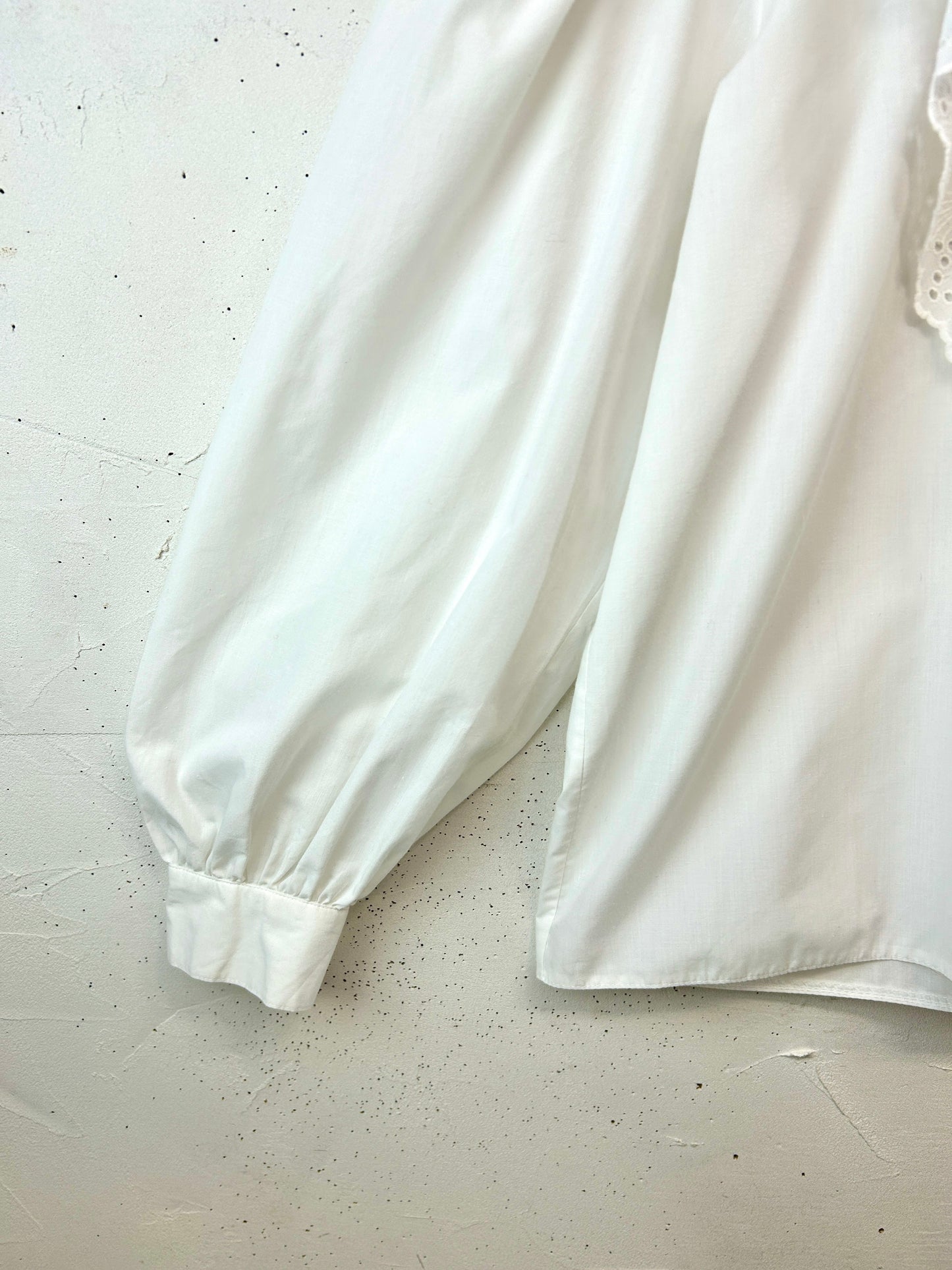 Vintage White Blouse [B31585]