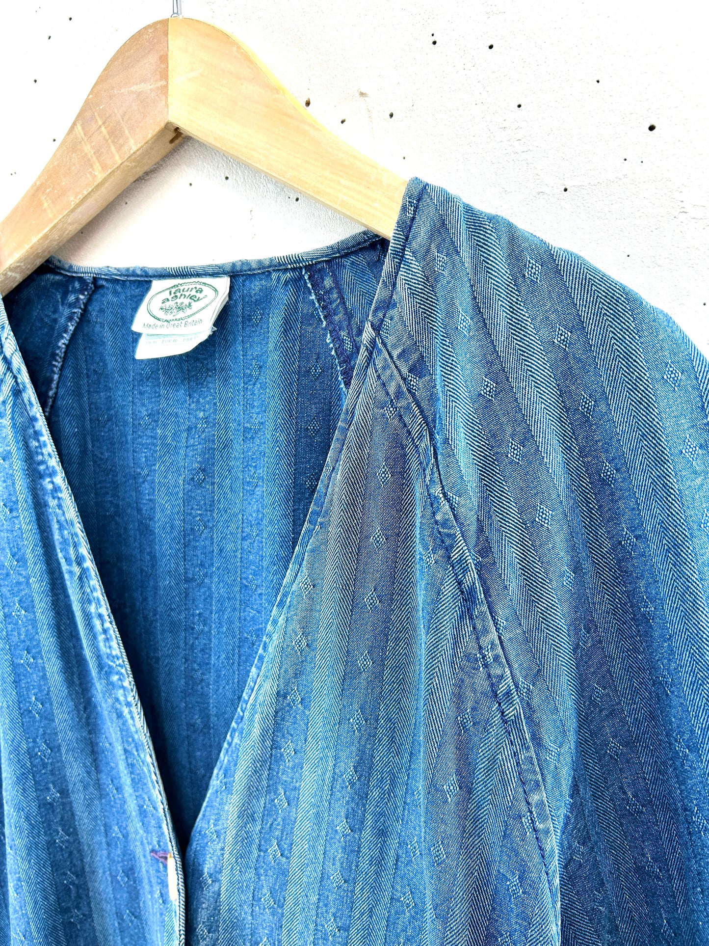 Vintage Denim Jacket 〜Laura Ashley〜 [D32199]