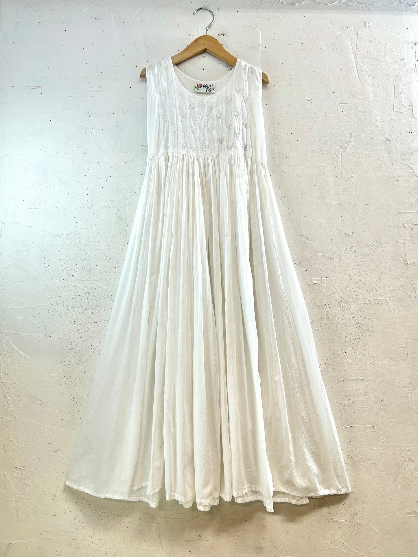 Vintage White Dress [D32218]