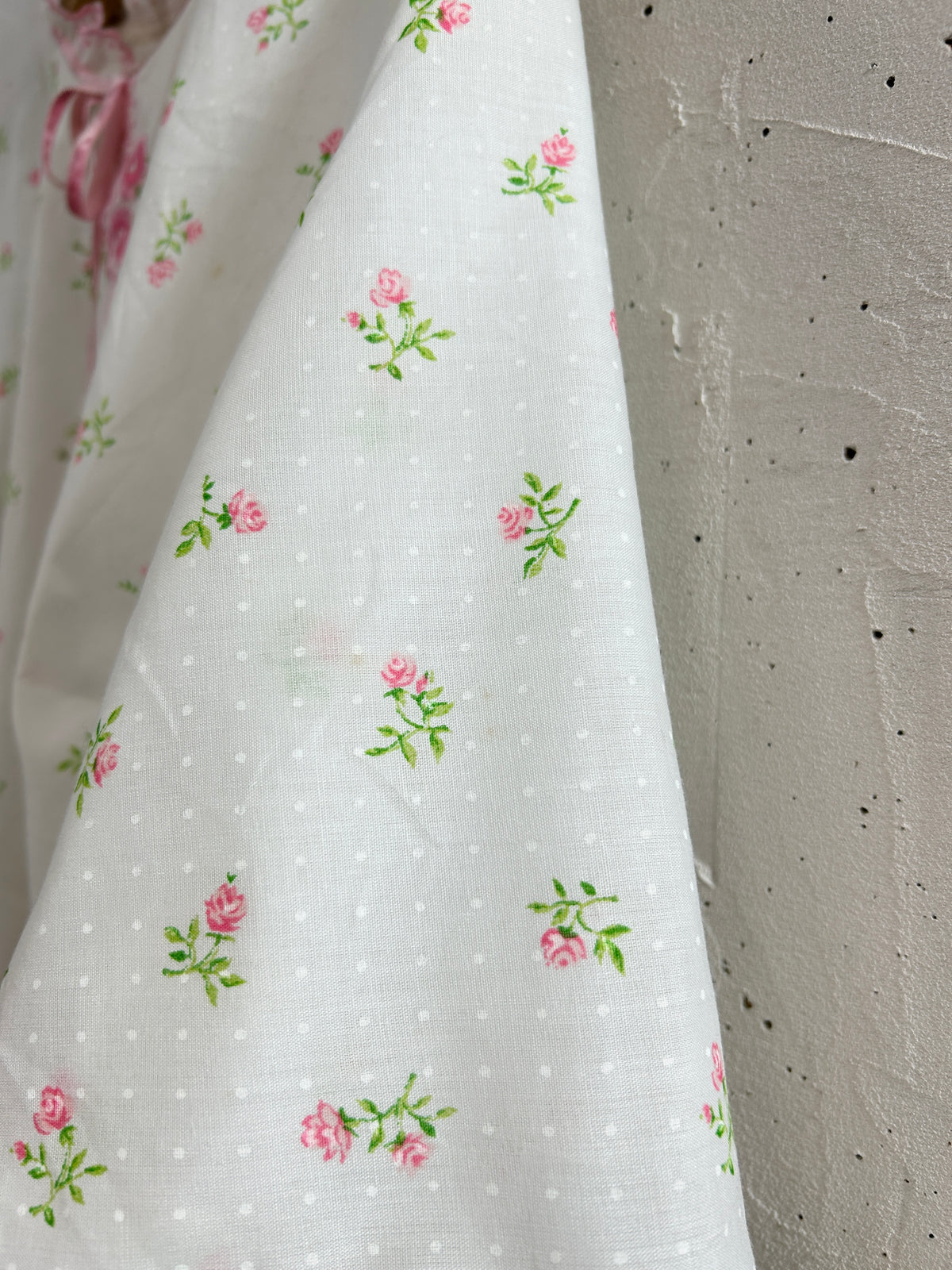 Vintage Gown [I33862]
