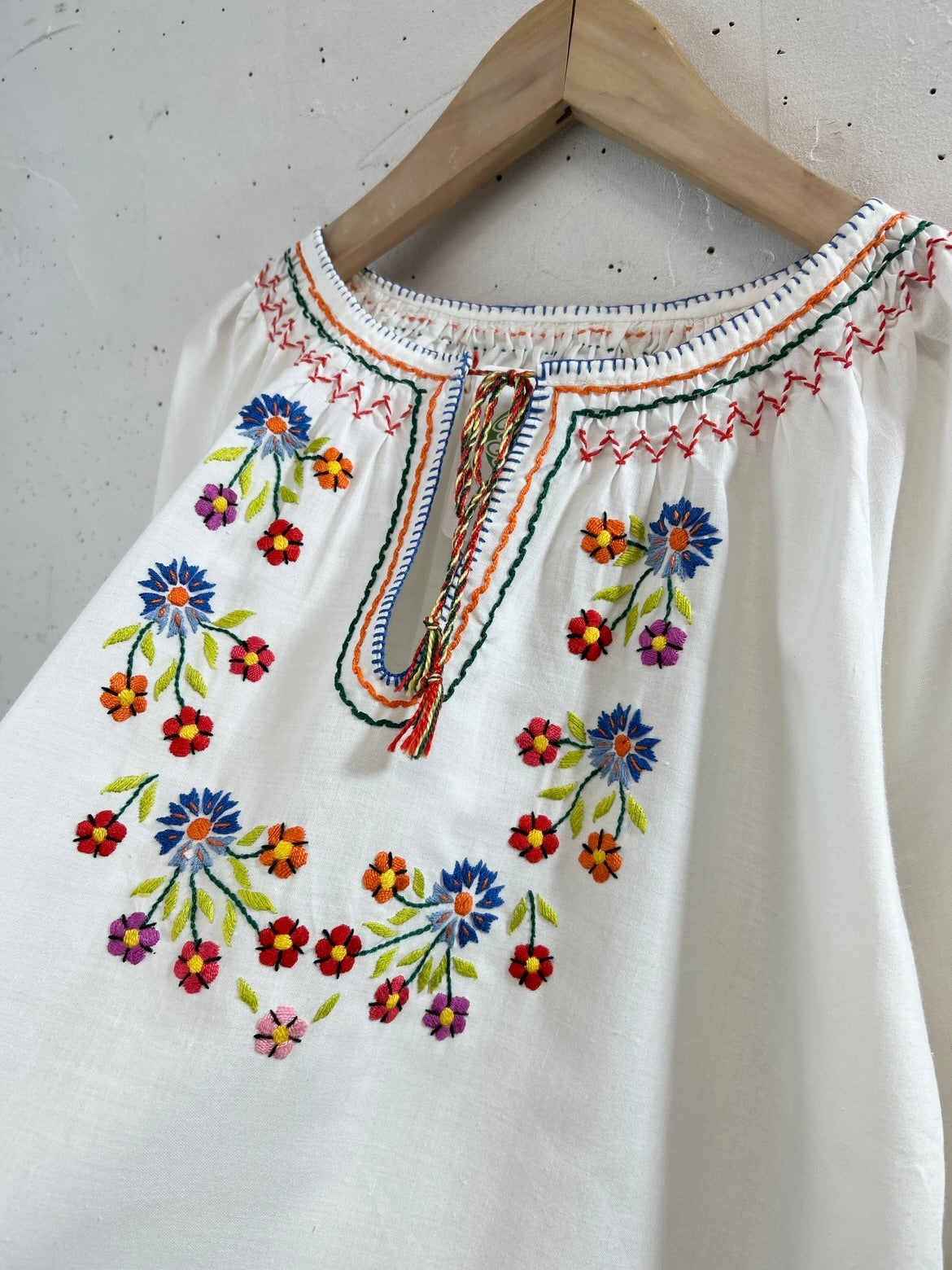 Vintage Embroidery Tunic [D32119]