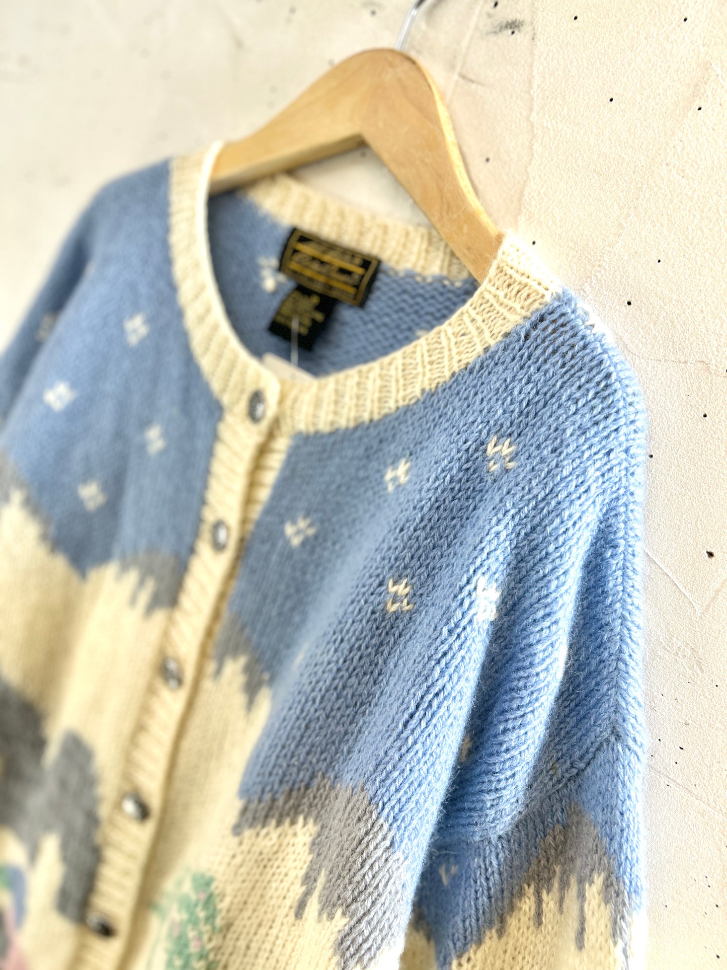 Vintage Hand Knit Cardigan [J30644]