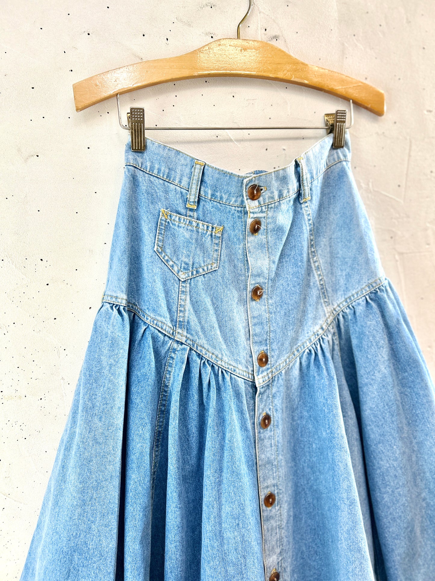 Vintage Denim Skirt MADE IN AUSTRALIA [J30669]