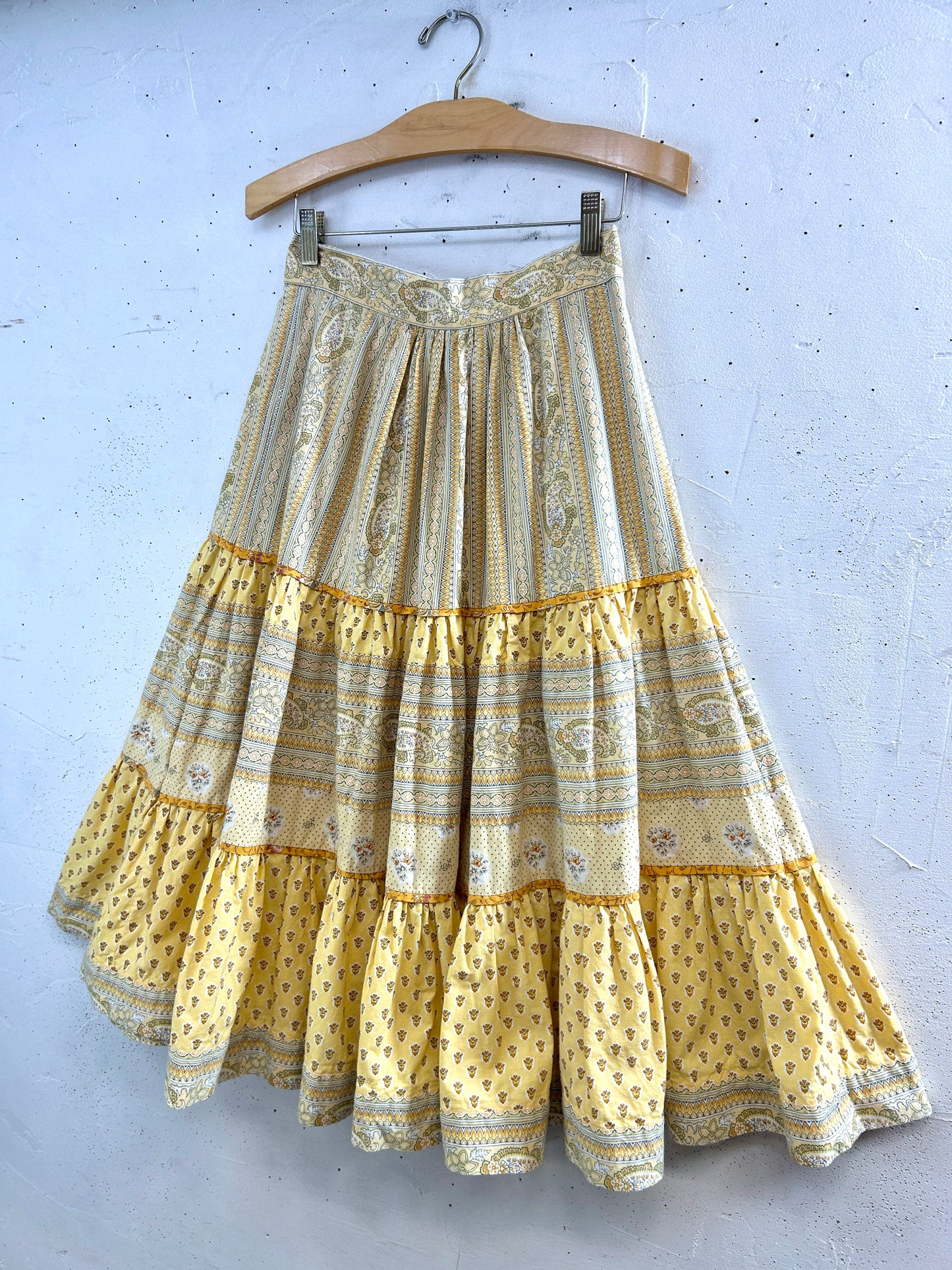 Vintage Tiered Skirt [H33536]