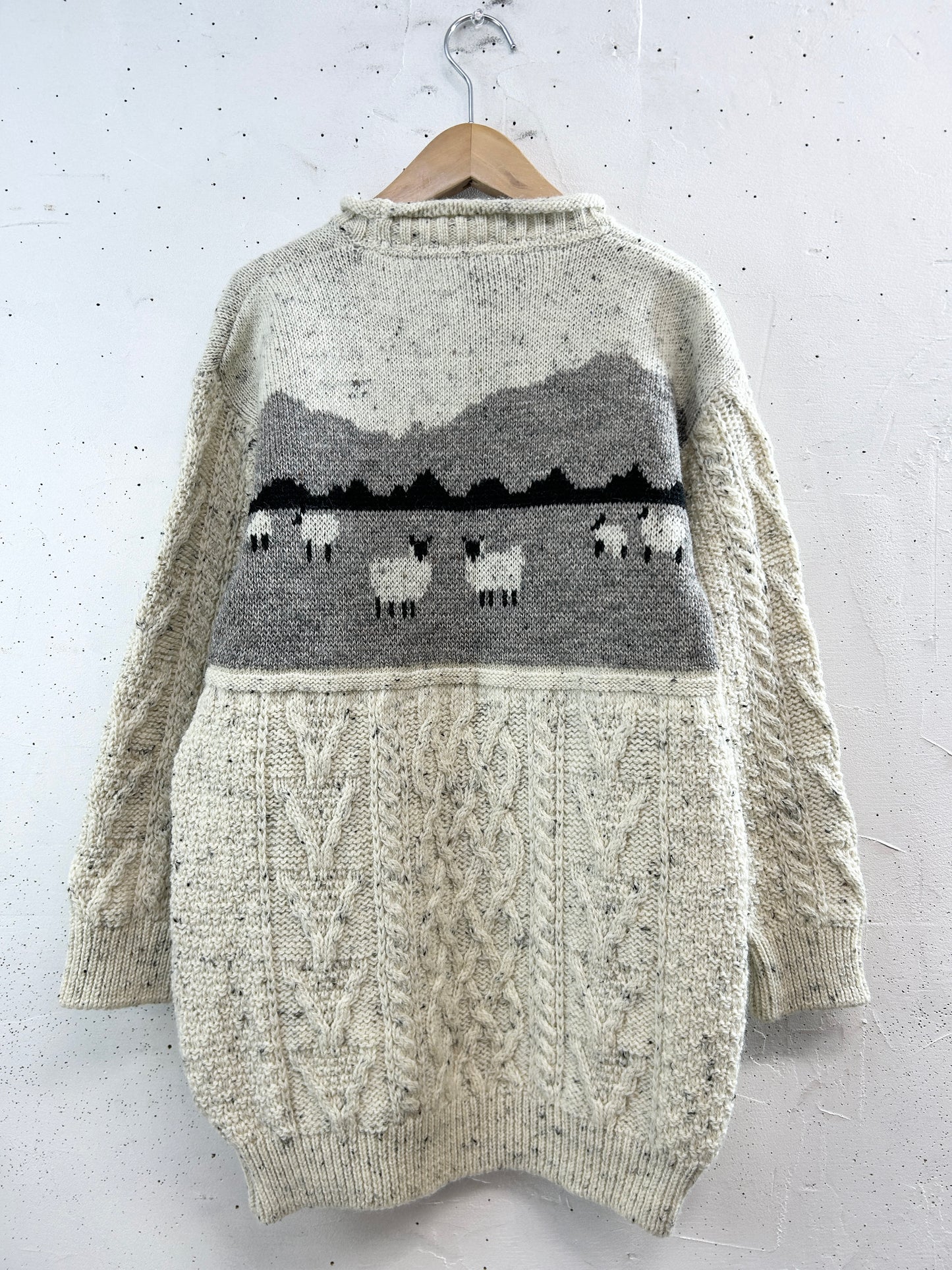 Vintage Knit Sweater〜MADE IN GREATBRITAIN〜 [A31303]