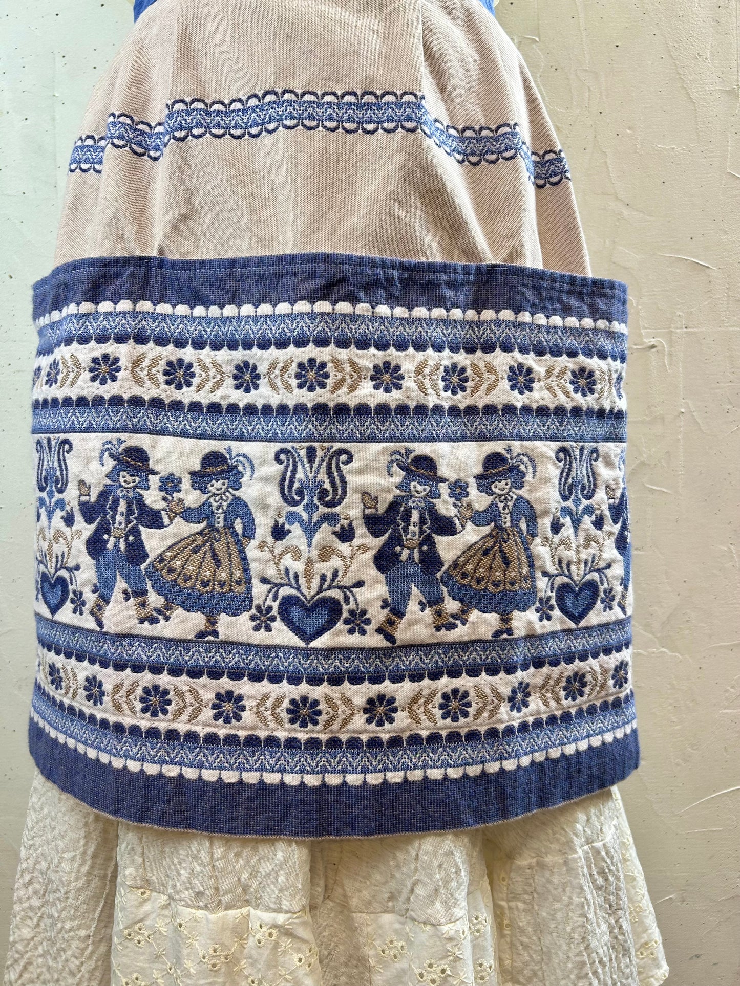 Vintage Tyrol Apron MADE IN AUSTRIA [G30715]