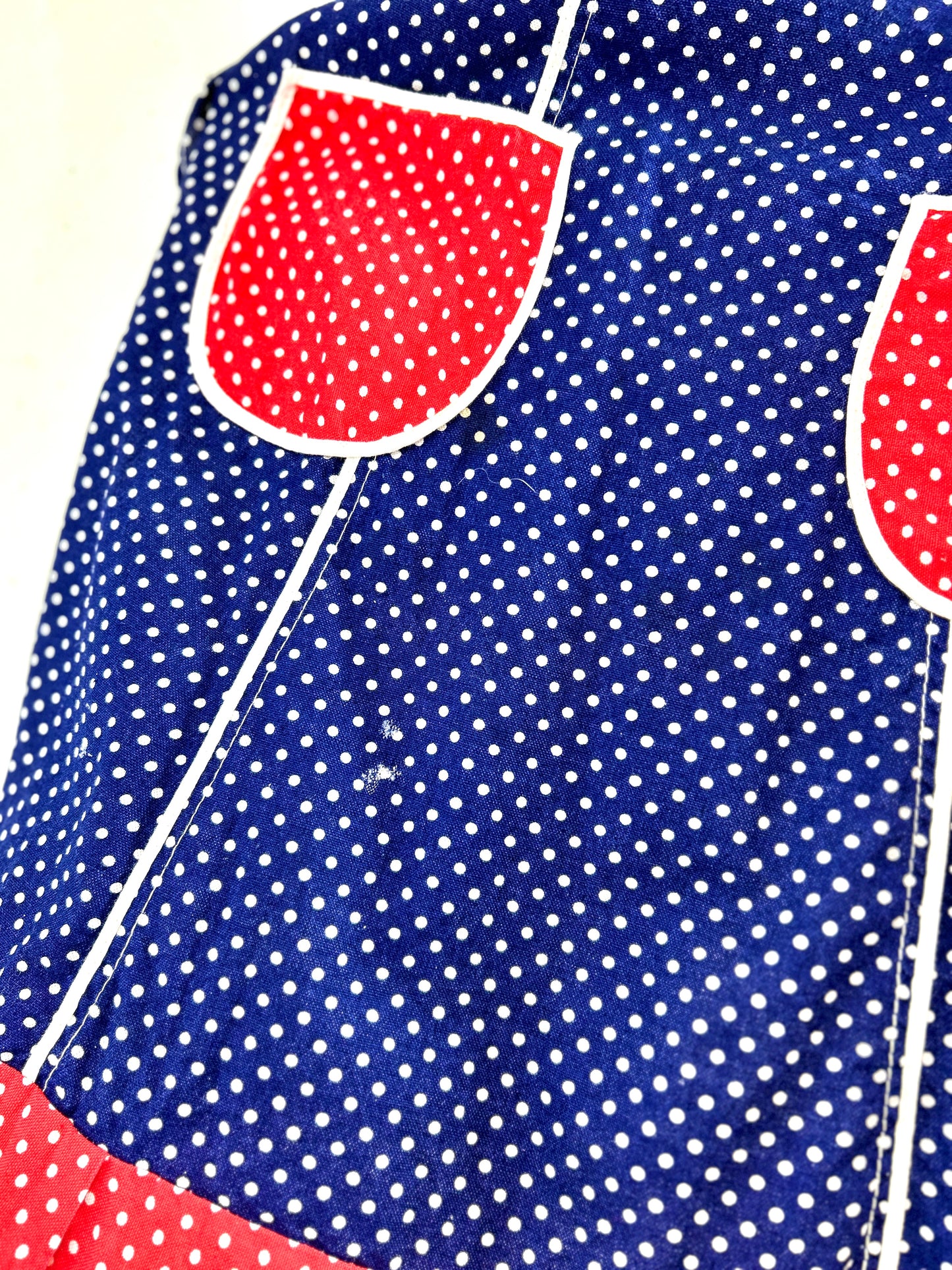 Vintage Apron [A31459]