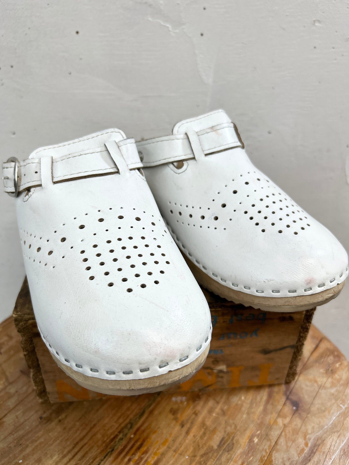 Vintage Sandal [G33270]
