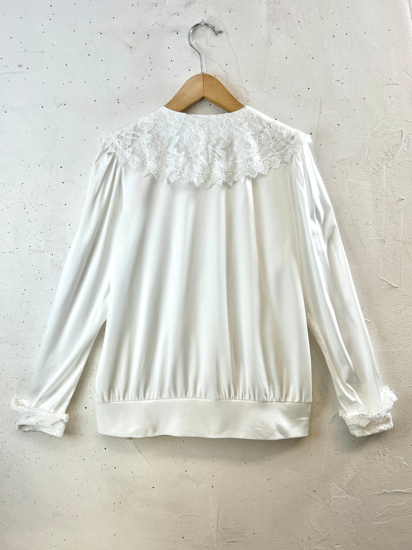 Vintage White Blouse MADE IN USA [H30932]