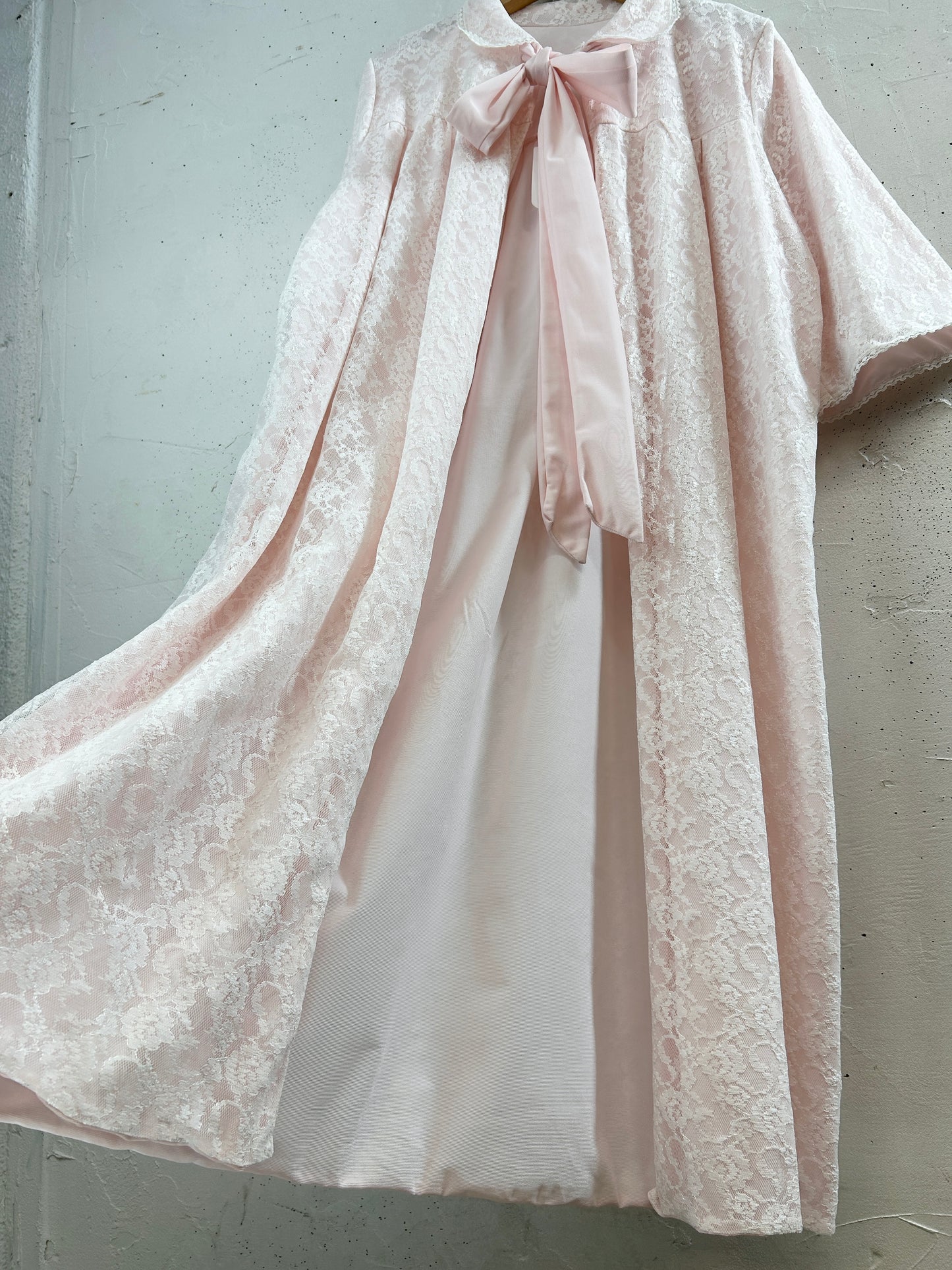 Vintage Lace Gown [G32960]