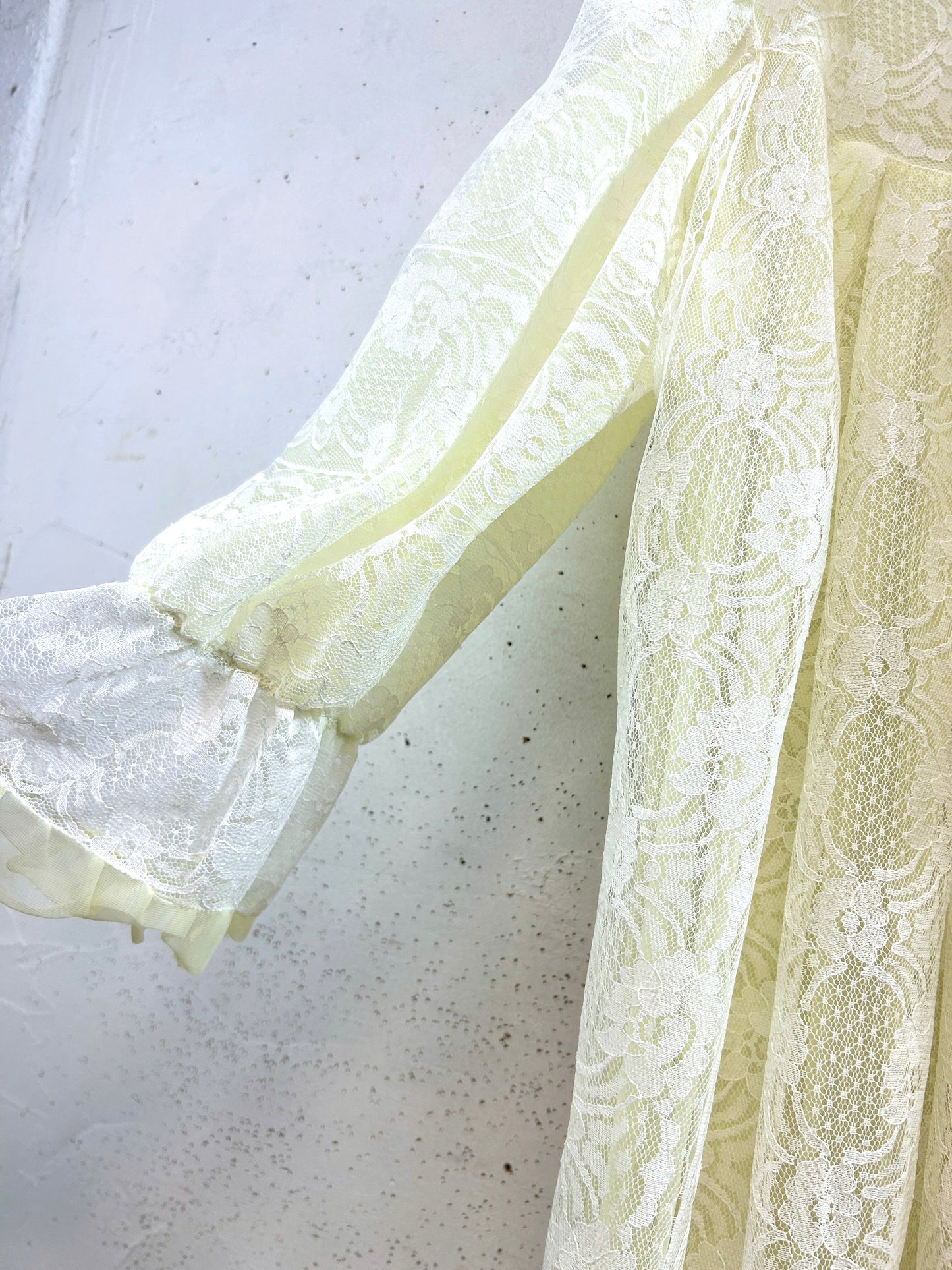 Vintage Lingerie Lace Gown [B31671]