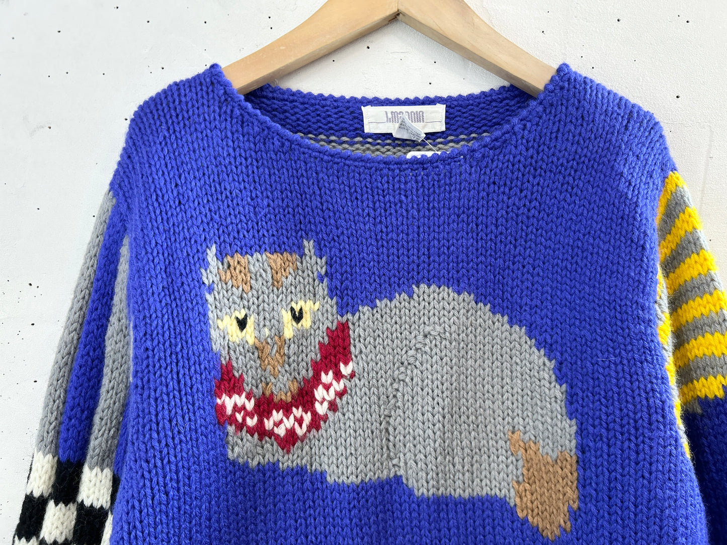 Vintage Hand Knit Sweater [A31326]