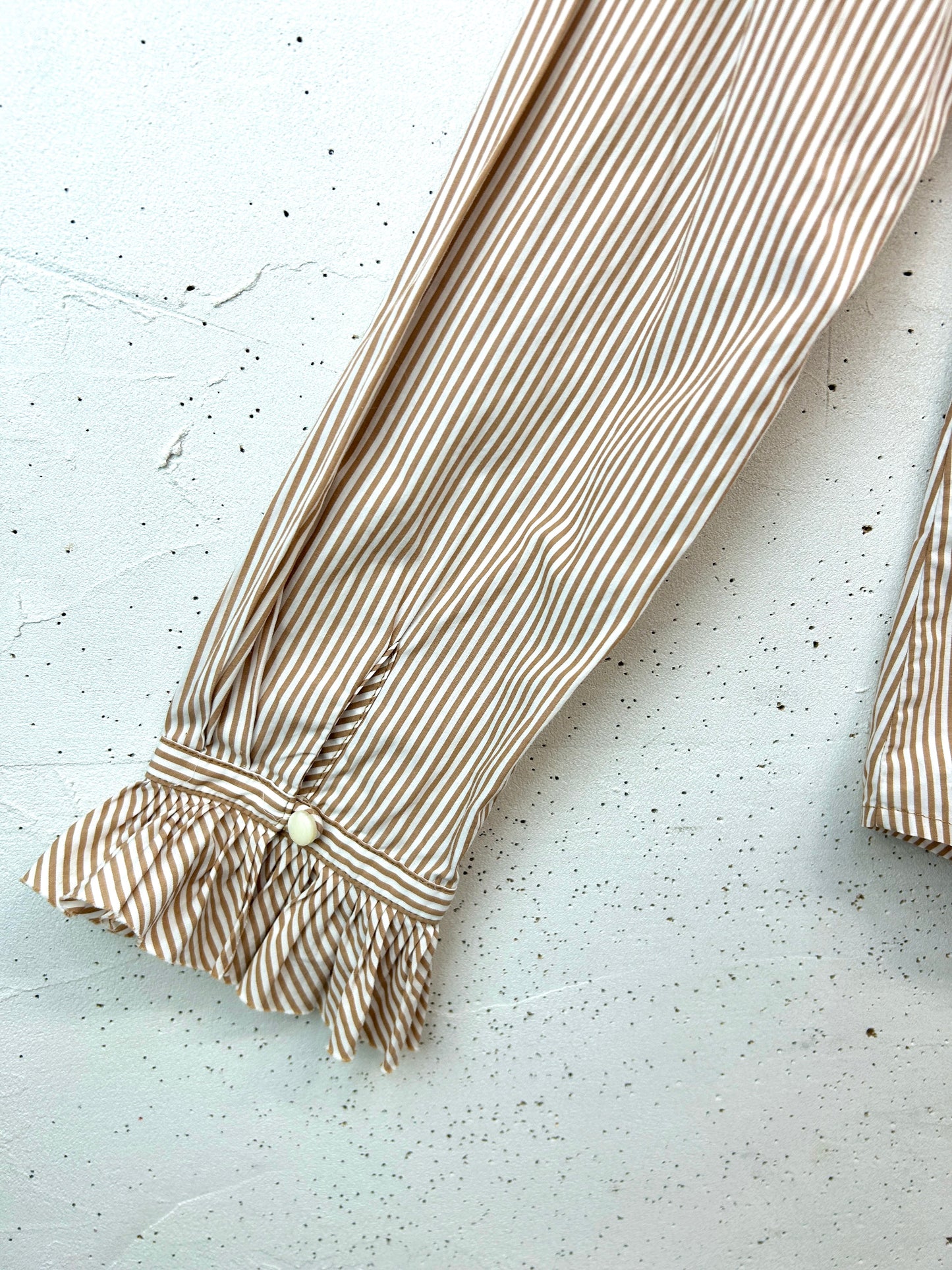 Vintage Frills Shirt [B31699]