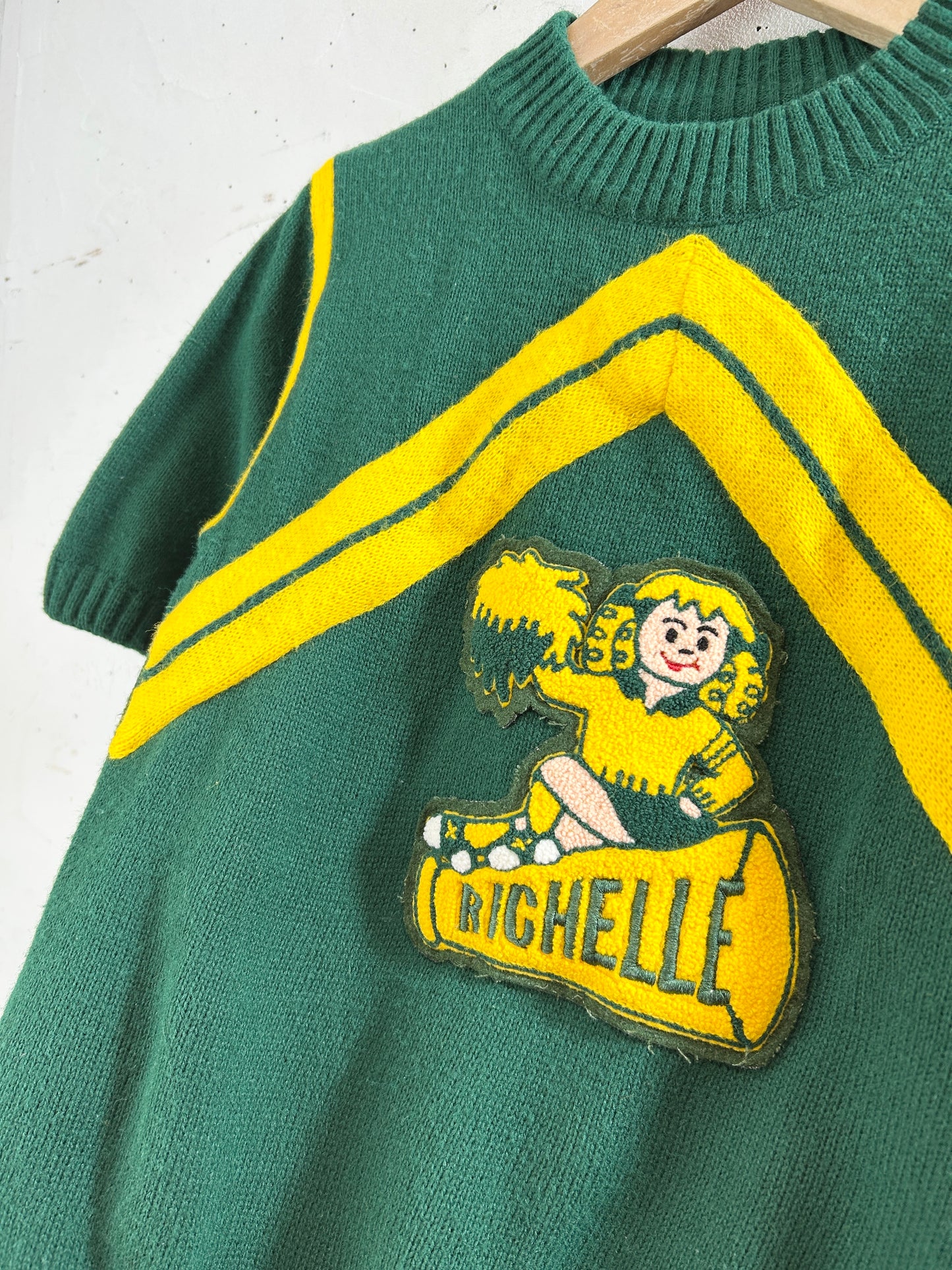 Vintage Knit Sweater [J30630]