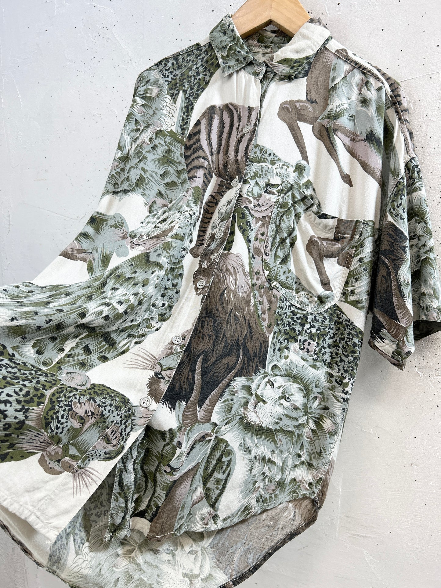 Vintage Shirt [F32646]