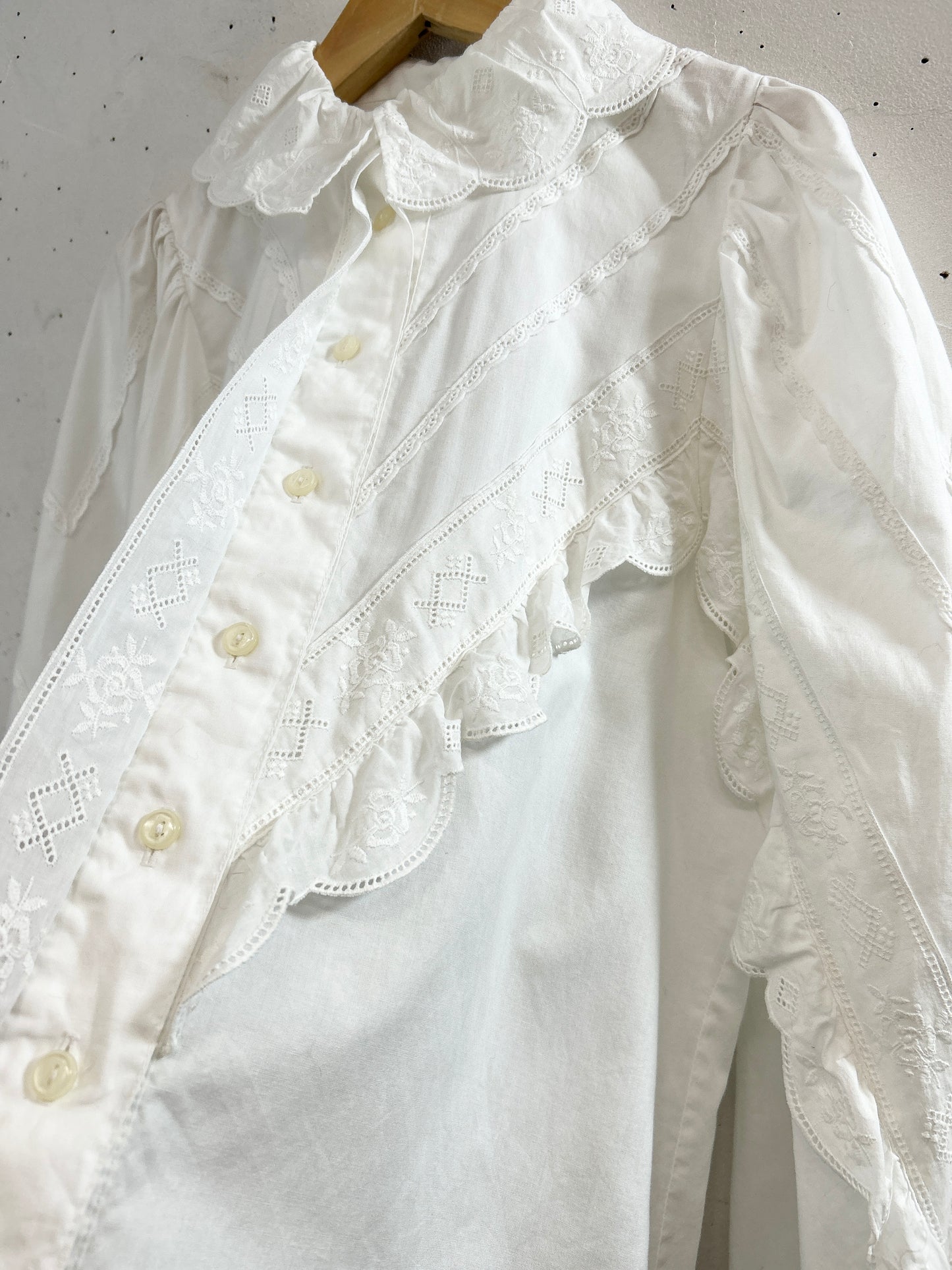 Vintage Tyrol Blouse [A31302]