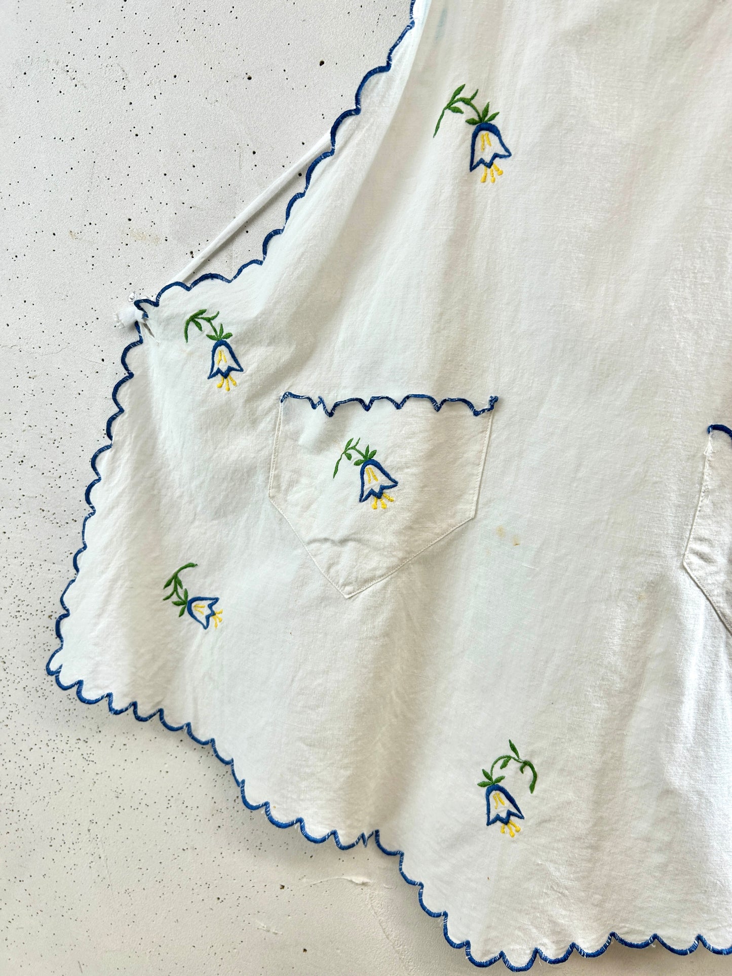 Vintage Embroidery Apron [F32683]