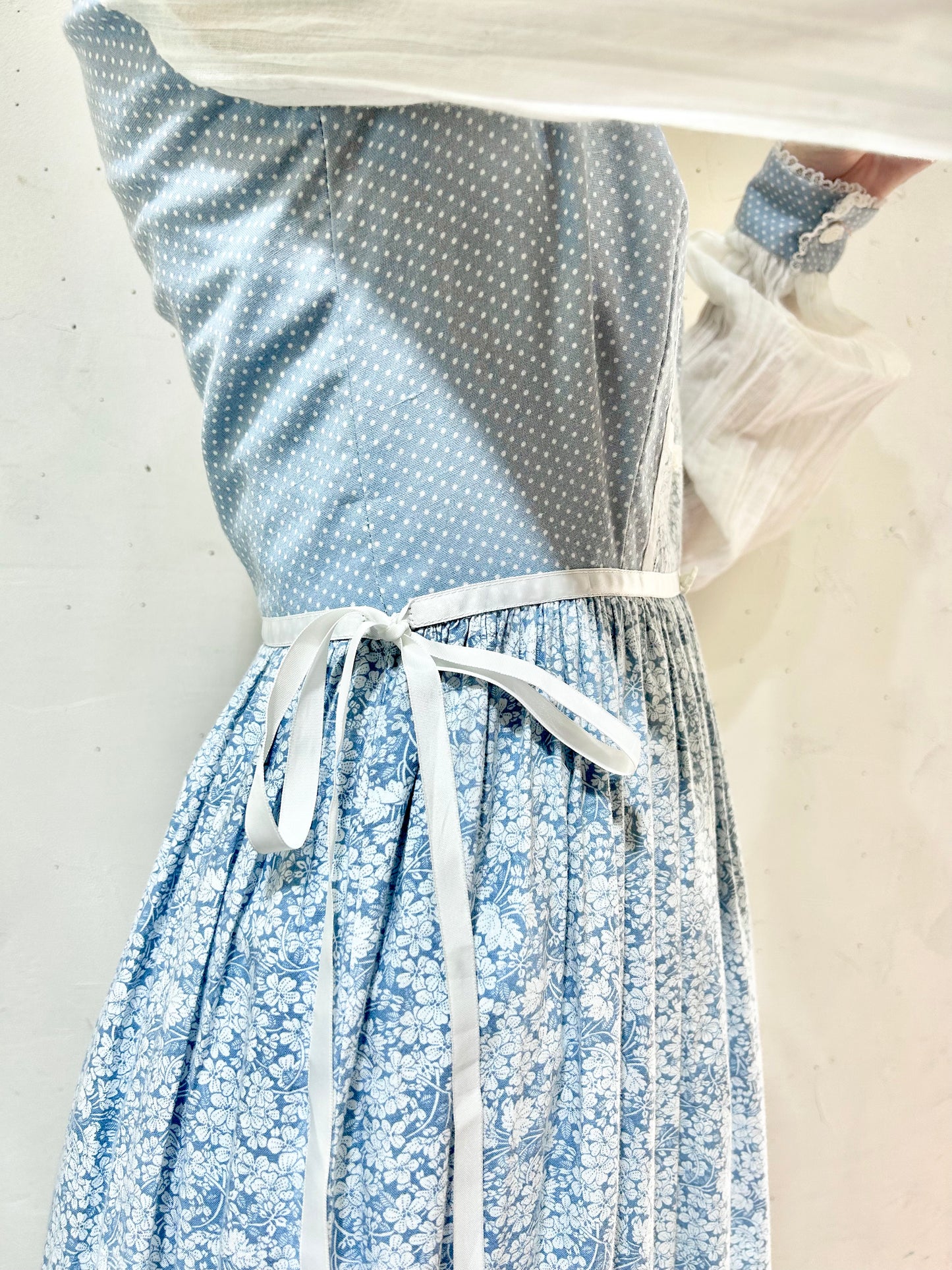 ’70s Vintage Dress [H24713]