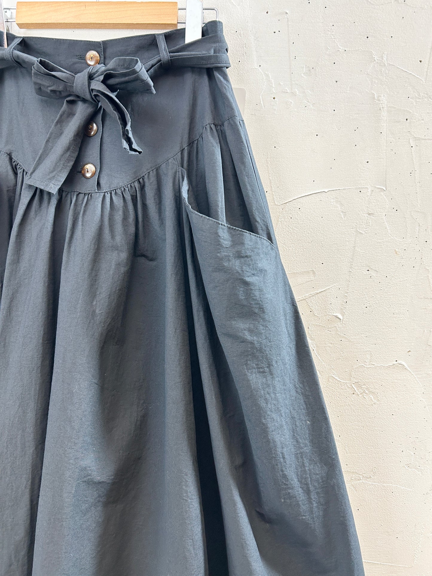 Vintage Black Skirt [H30906]