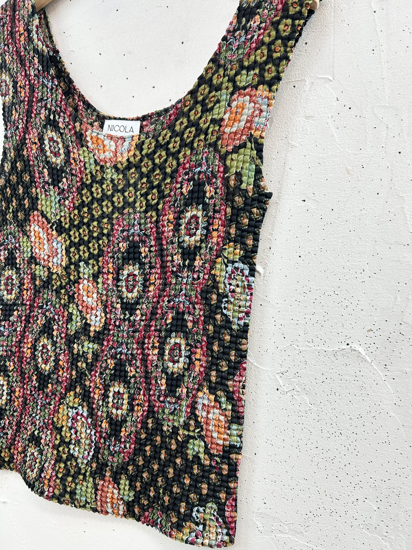Vintage Pleats Tops [G33061]