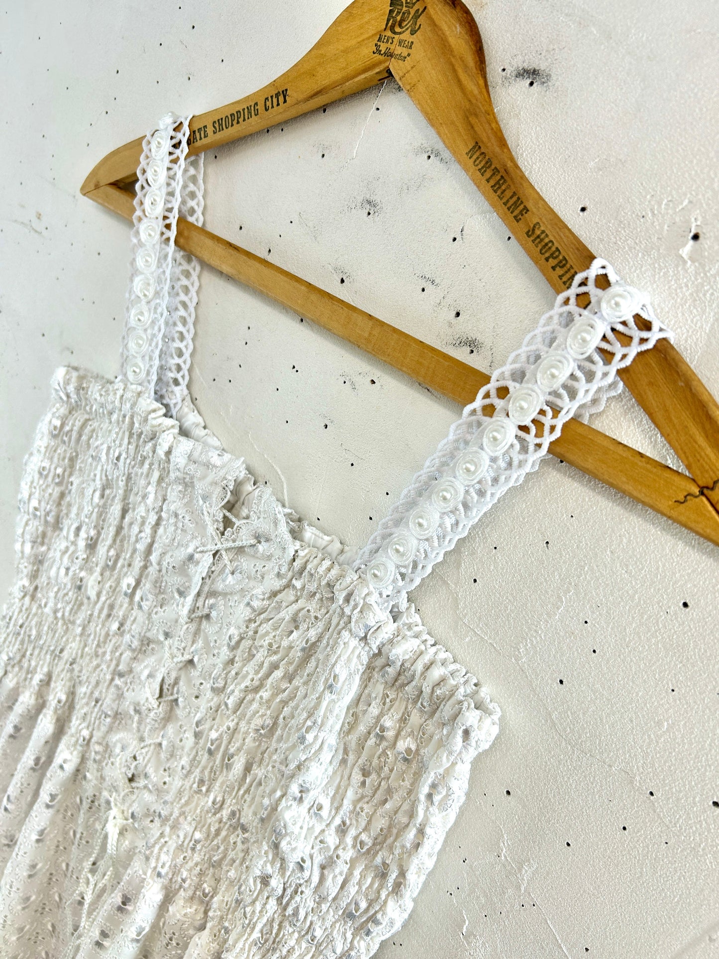 Vintage White Dress [E32507]