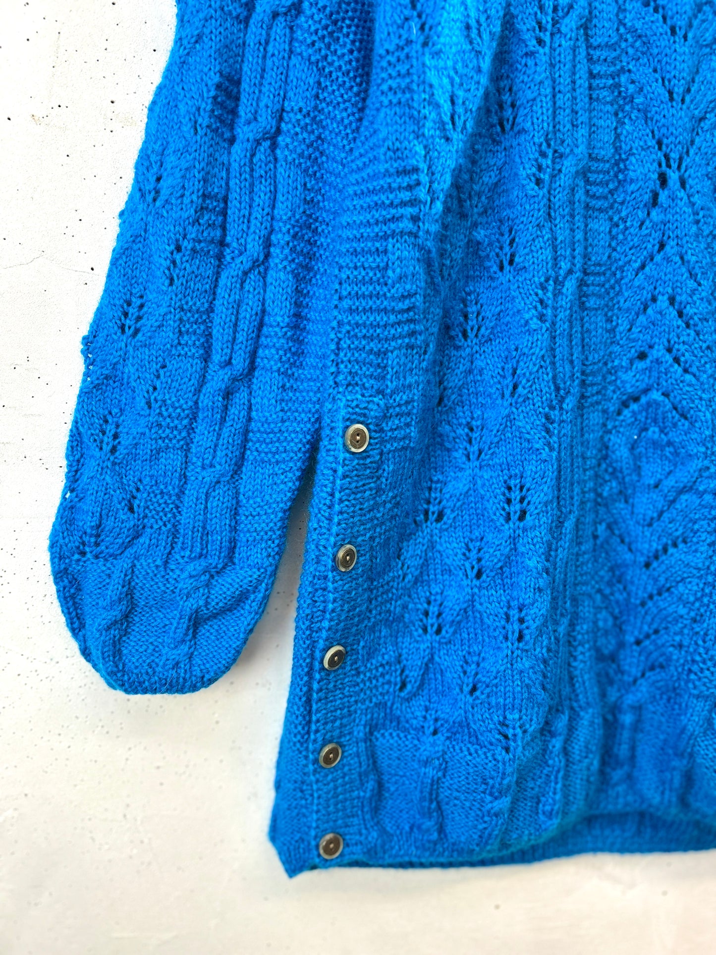 Vintage Hand Knit Sweater [J30566]