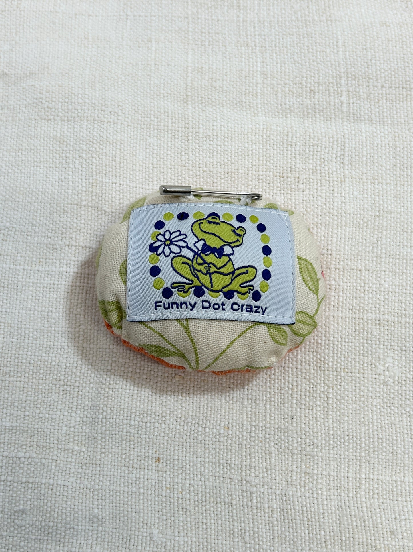 Vintage Badge 〜Funny dot CRAZY〜 [D32054]