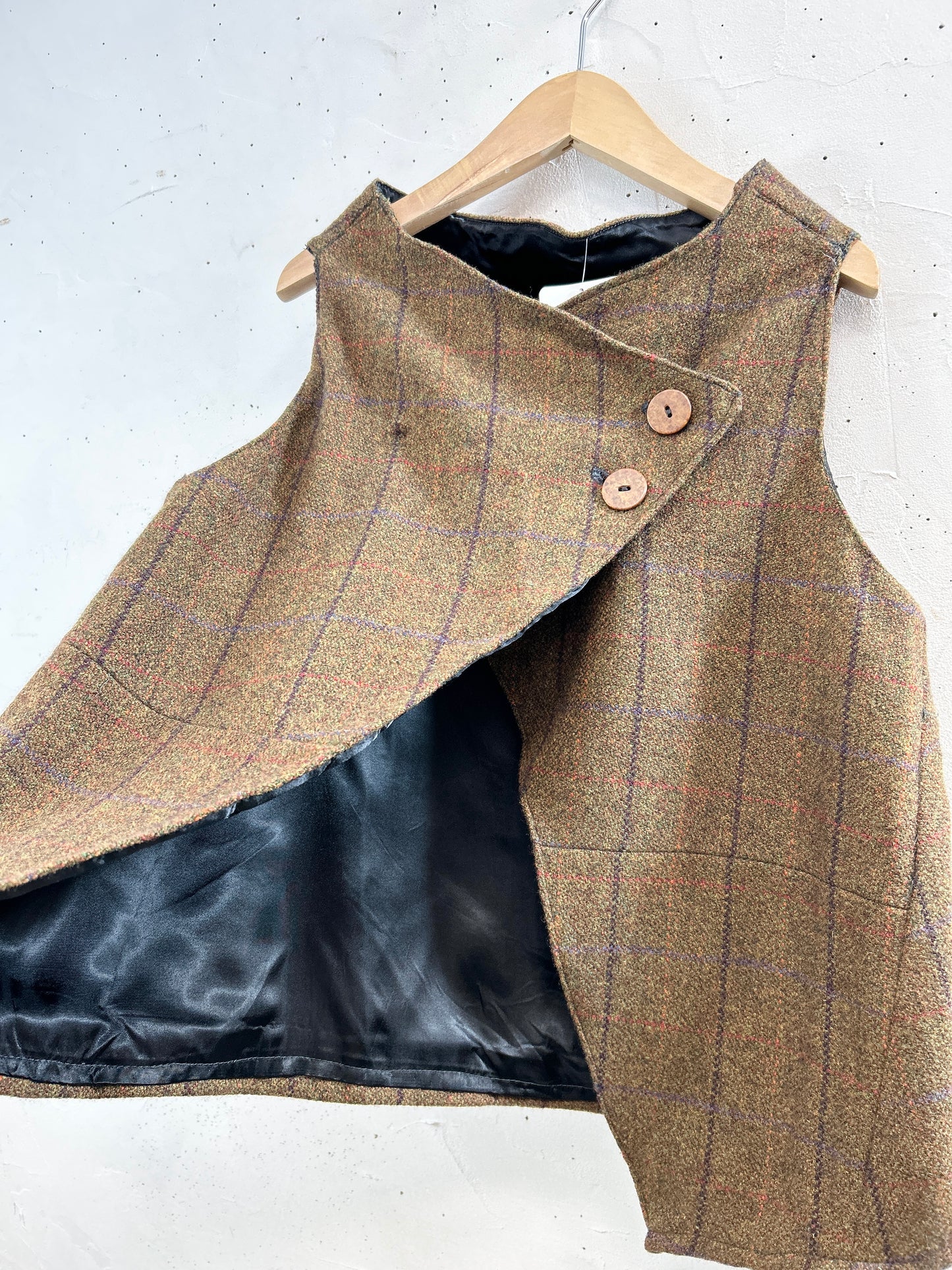 Vintage Vest [A31429]
