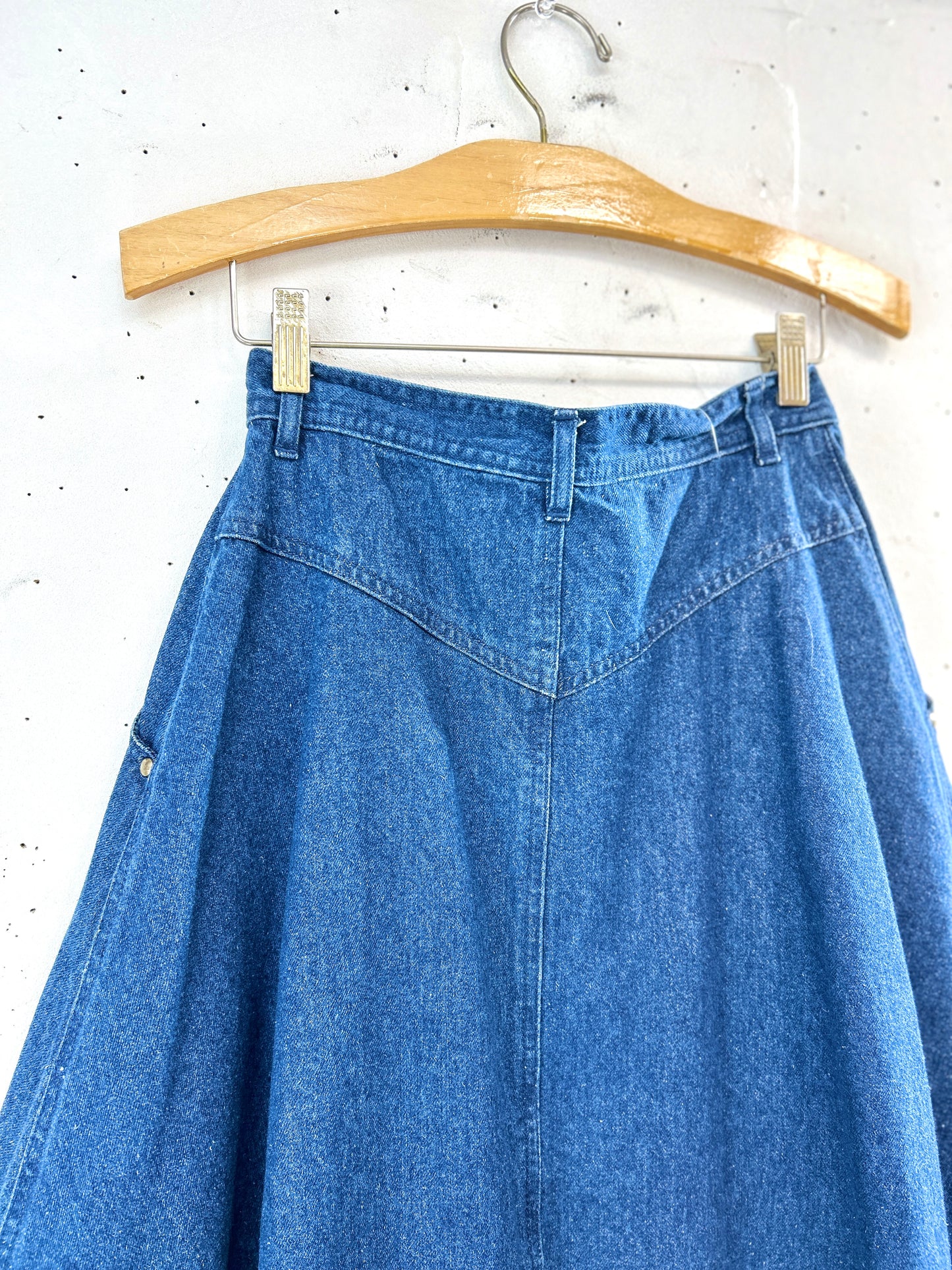 Vintage Denim Skirt [L31154]