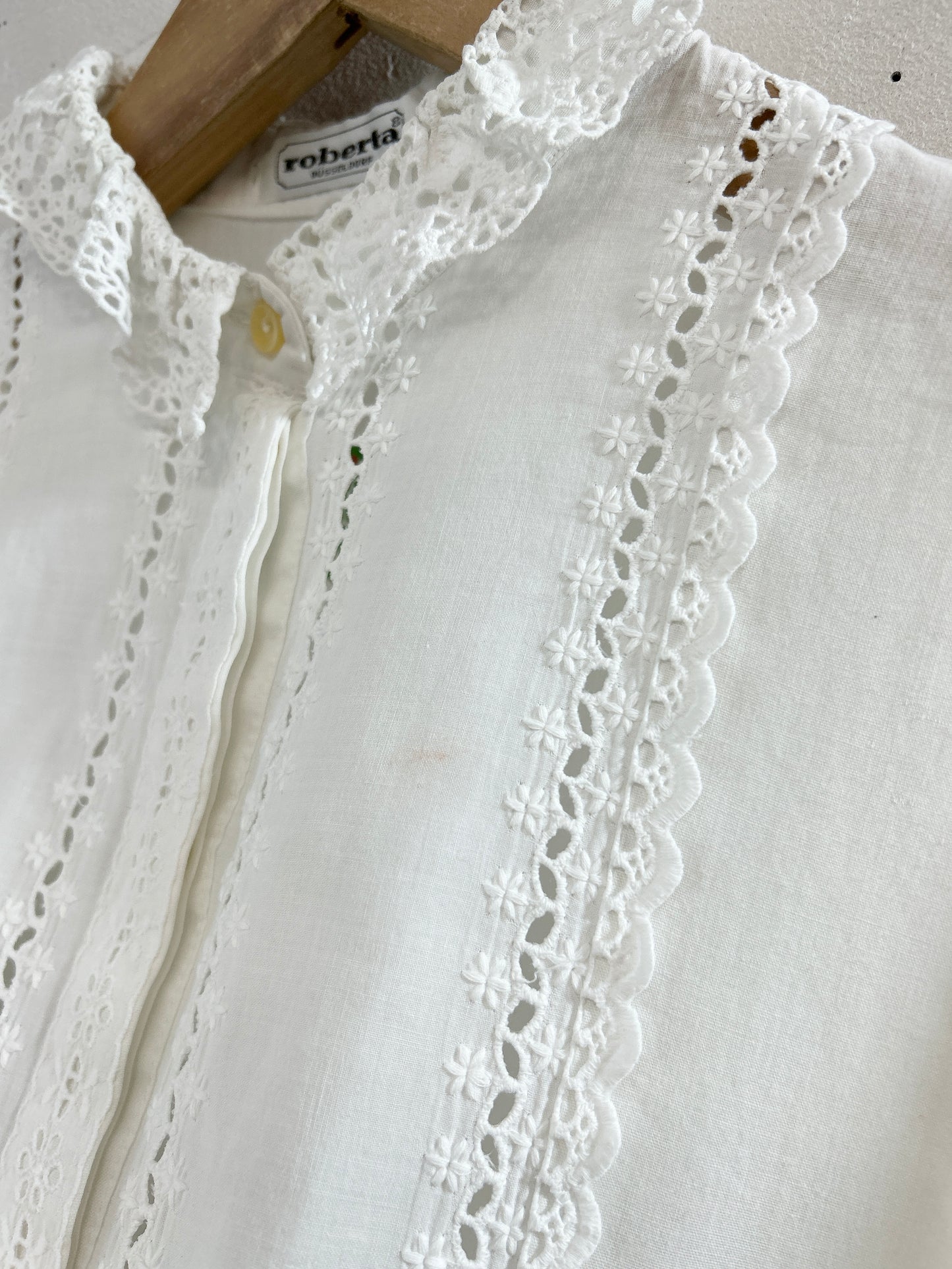 Vintage White Blouse [C31822]